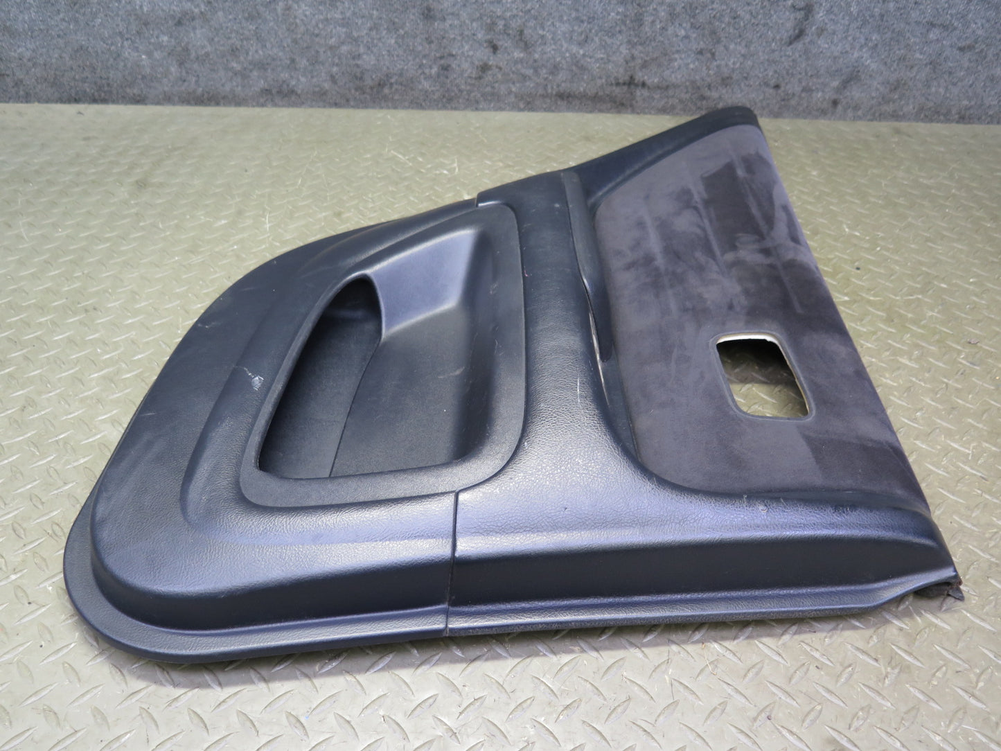 02-03 Lexus JCE10L IS300 Sedan Set of 2 Rear Door Interior Trim Panel Black OEM