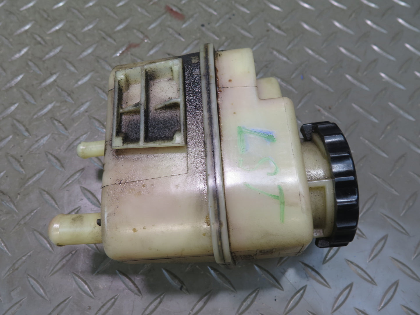 92-00 Lexus LS400 UCF20L Engine Cooling Fan Fluid Reservoir OEM