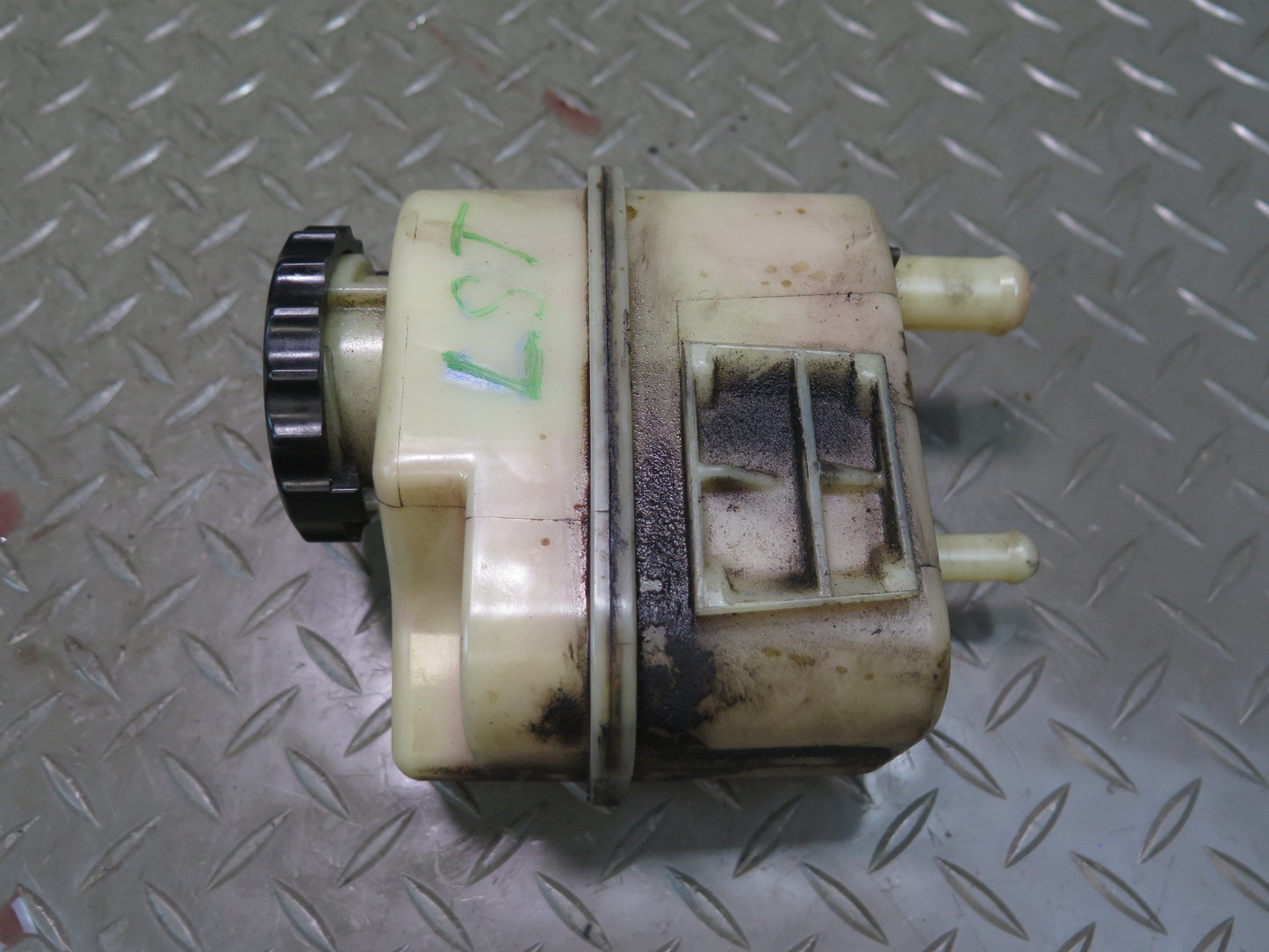 92-00 Lexus LS400 UCF20L Engine Cooling Fan Fluid Reservoir OEM