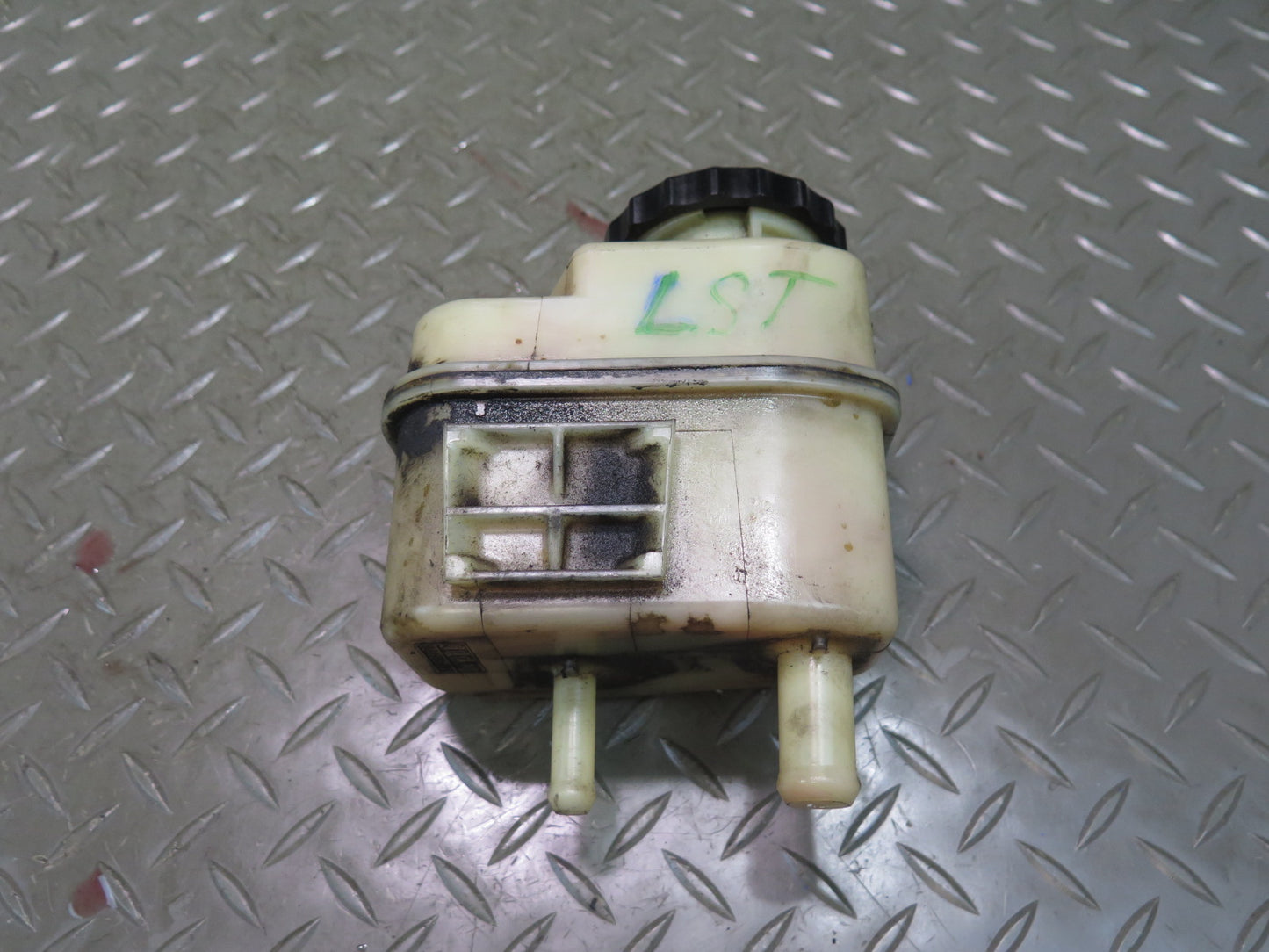 92-00 Lexus LS400 UCF20L Engine Cooling Fan Fluid Reservoir OEM