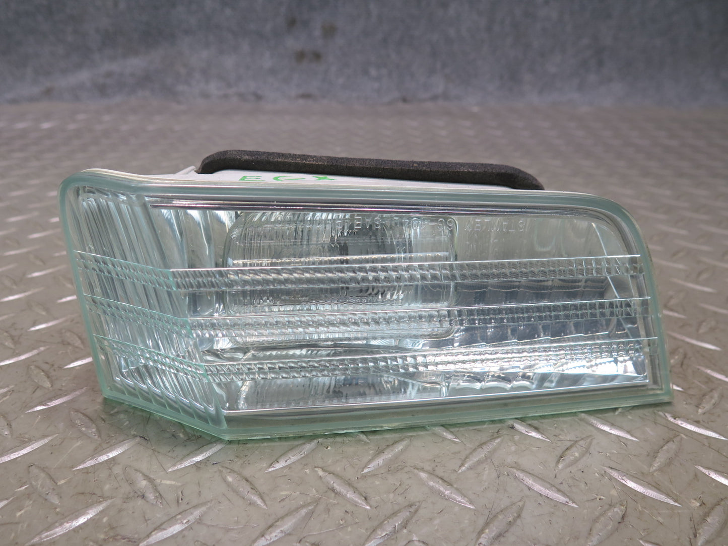 2003-2009 Lexus GX470 Rear Left & Right Side Trunk License Plate Light Lamp Set