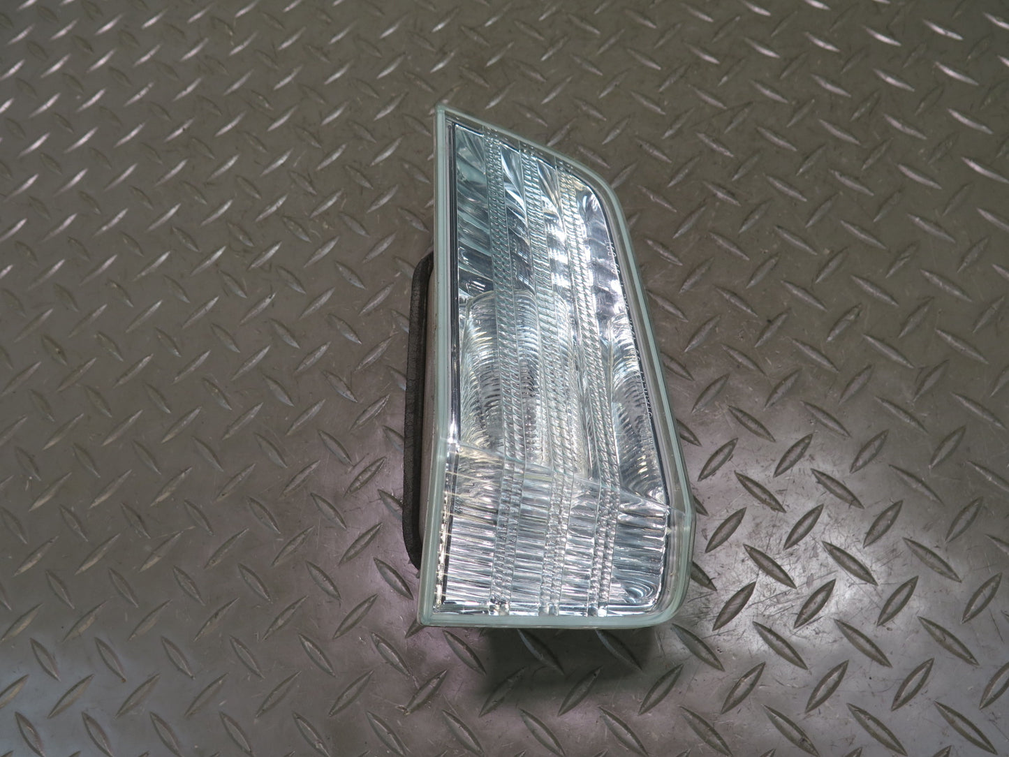 2003-2009 Lexus GX470 Rear Left & Right Side Trunk License Plate Light Lamp Set