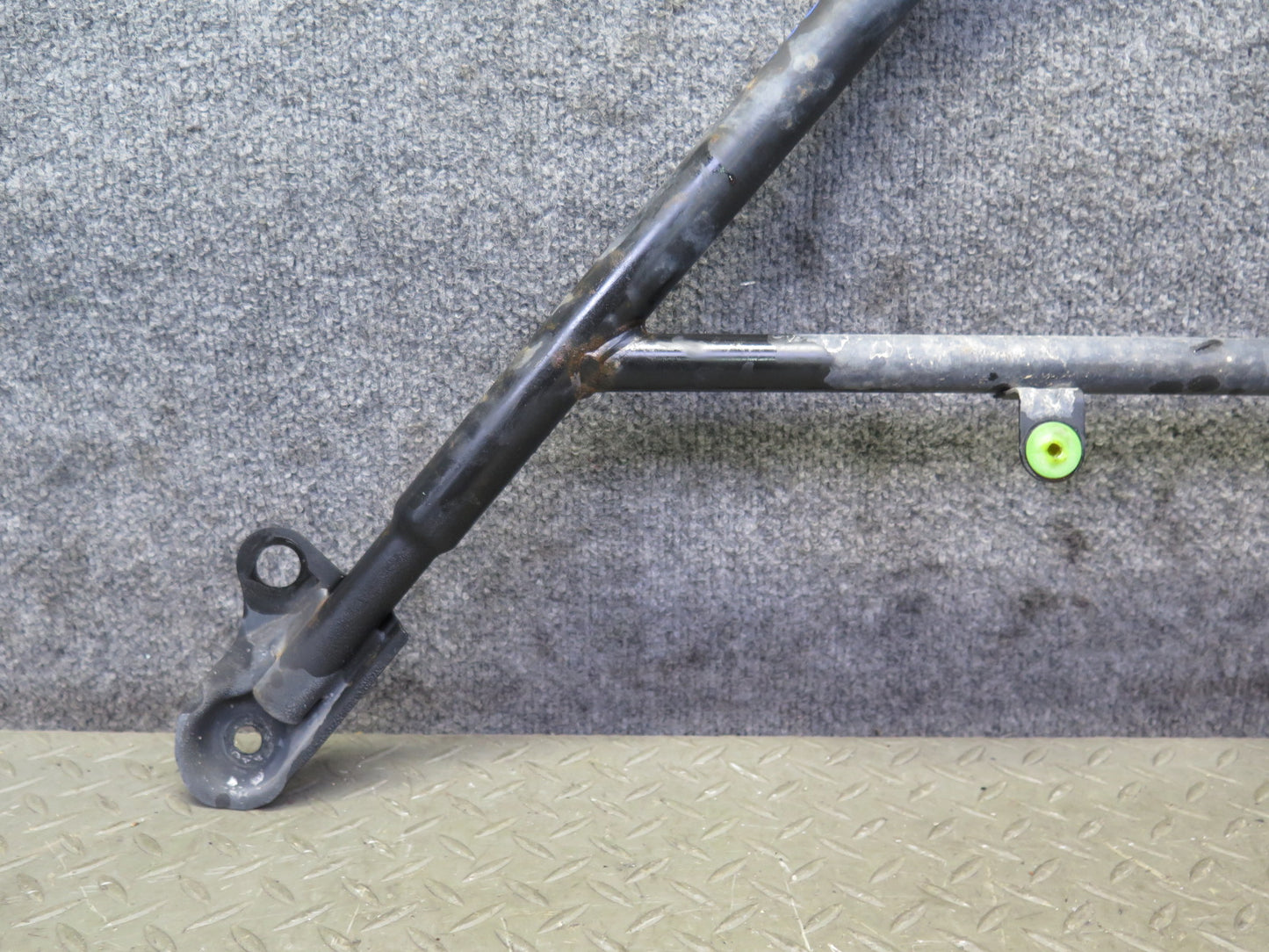 02-10 Lexus SC430 Front Suspension Lower Subframe Crossmember Brace Cradle OEM