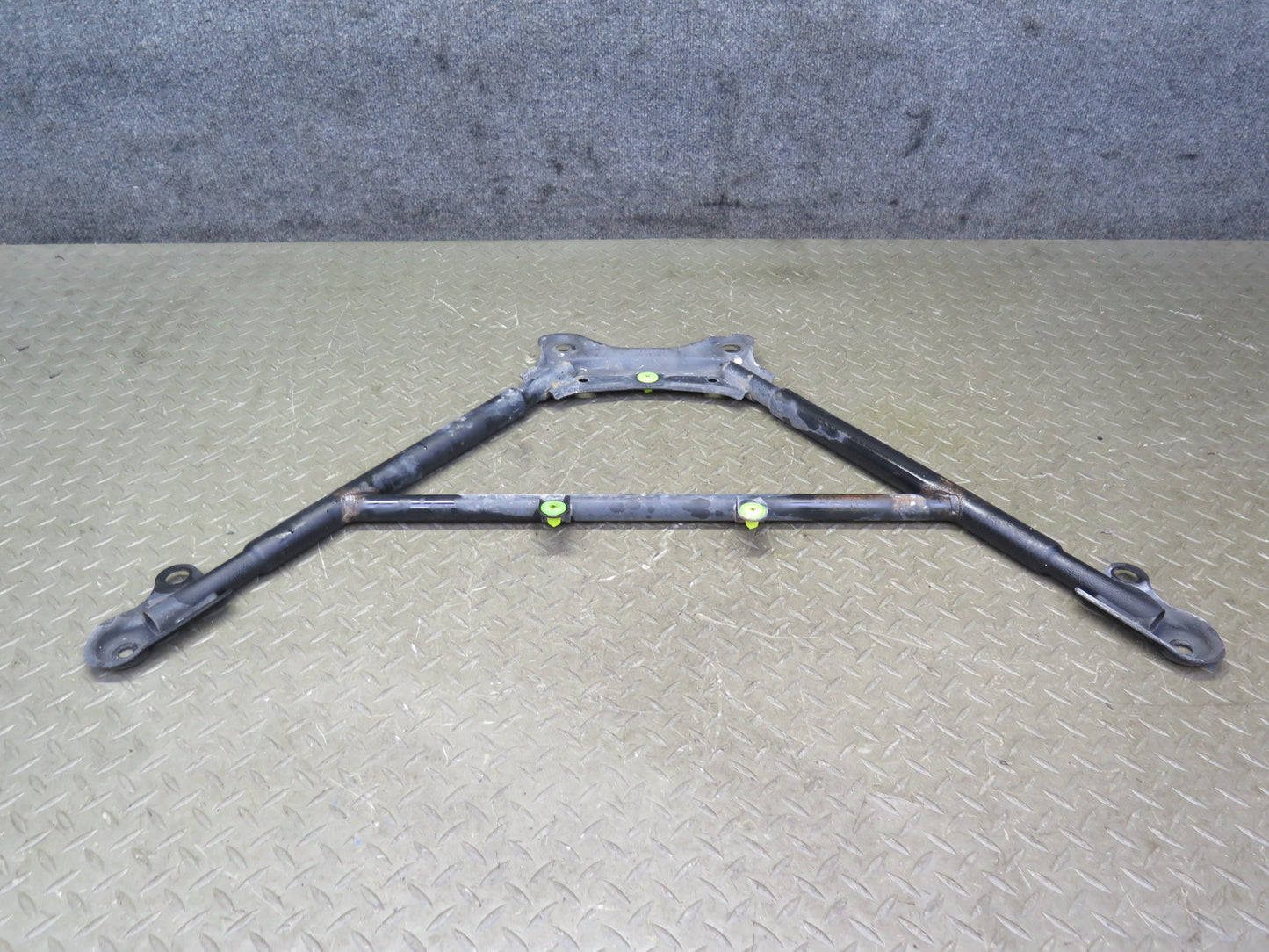 02-10 Lexus SC430 Front Suspension Lower Subframe Crossmember Brace Cradle OEM