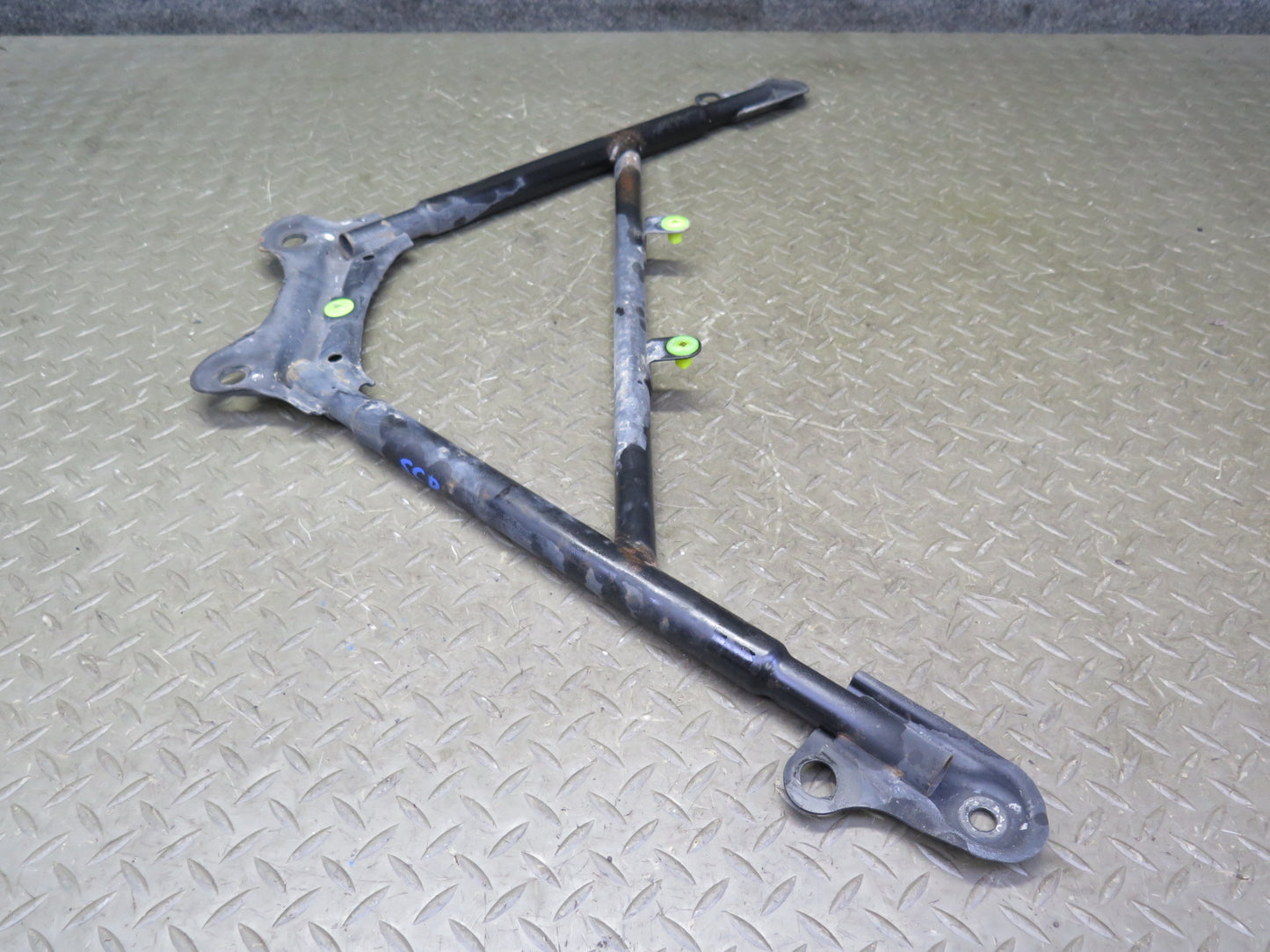 02-10 Lexus SC430 Front Suspension Lower Subframe Crossmember Brace Cradle OEM
