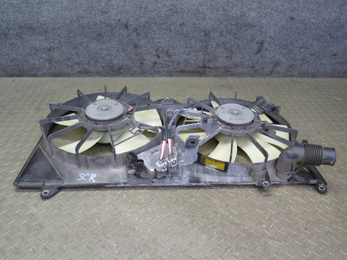 02-10 Lexus SC430 Engine Cooling Fan Motor Shroud w Control Module OEM