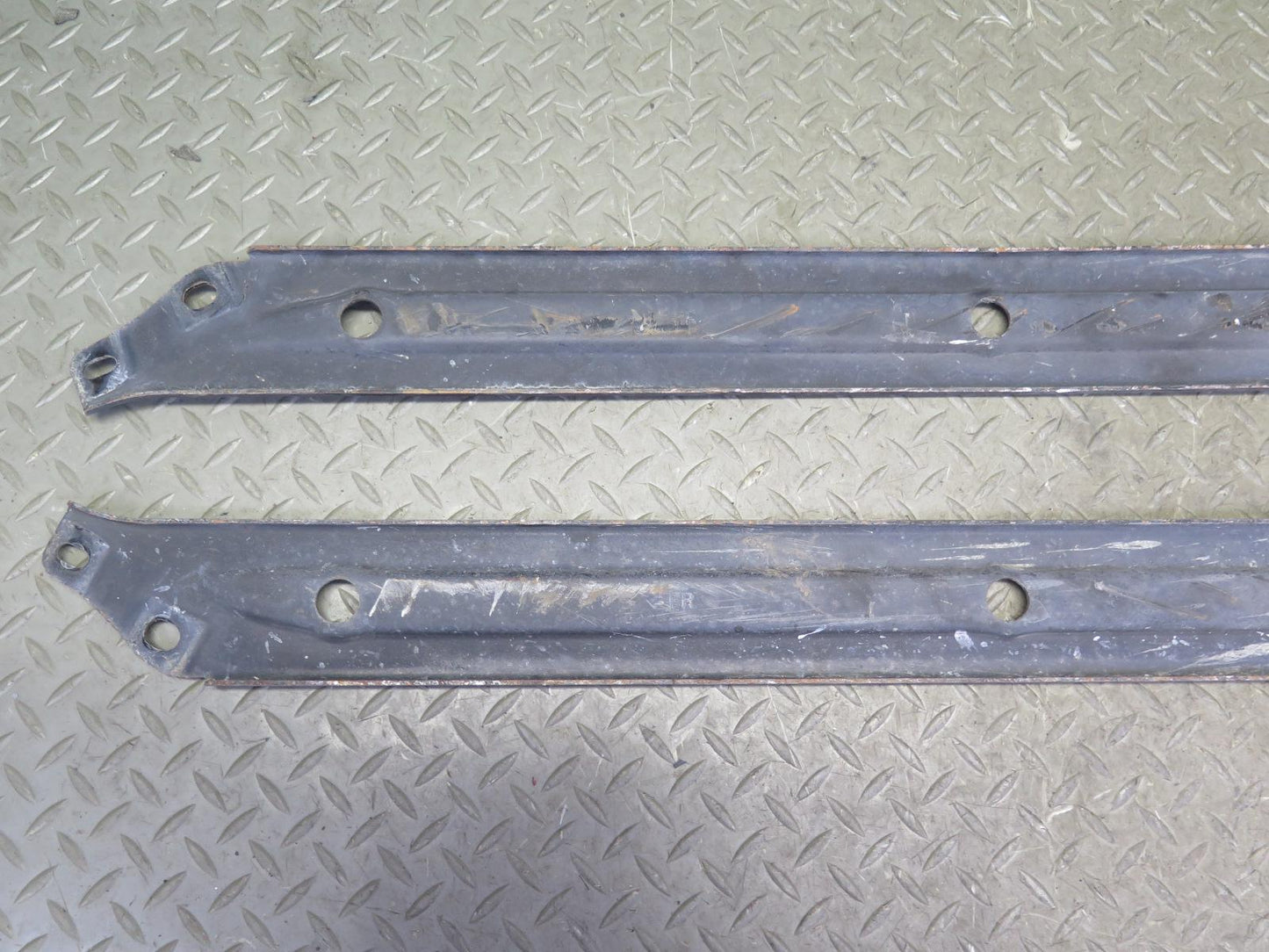 02-10 Lexus UZZ40L SC430 Set of 5 Rear Suspension Mounting Brace Plate OEM