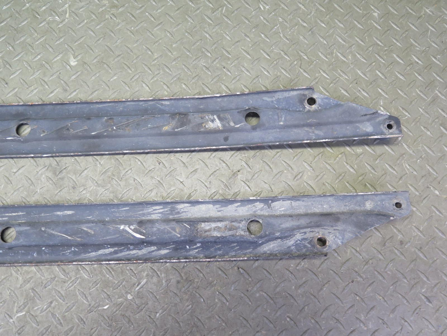 02-10 Lexus UZZ40L SC430 Set of 5 Rear Suspension Mounting Brace Plate OEM