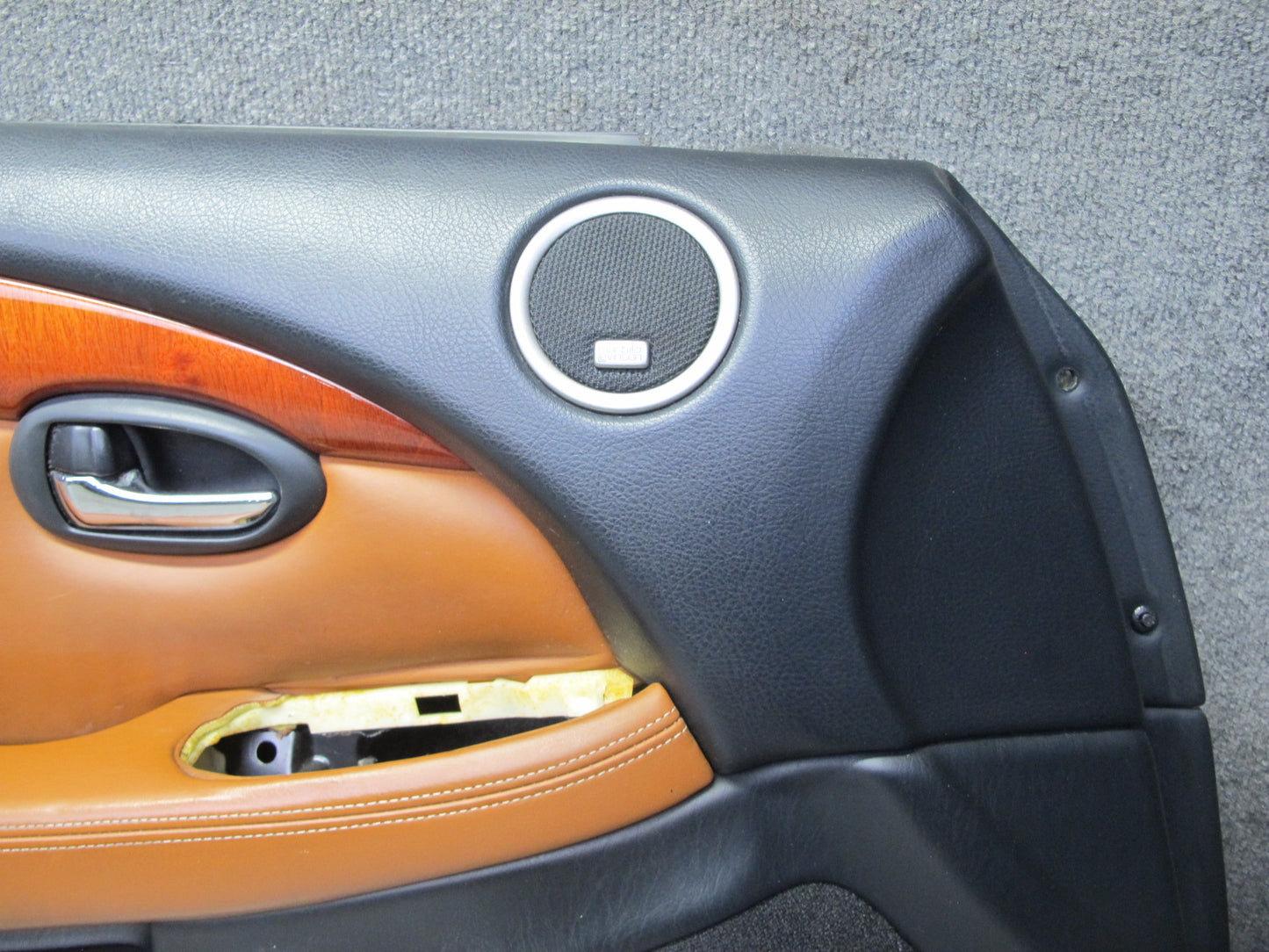 02-10 Lexus SC430 UZZ40L Left Door Interior Trim Cover Panel Black Saddle OEM