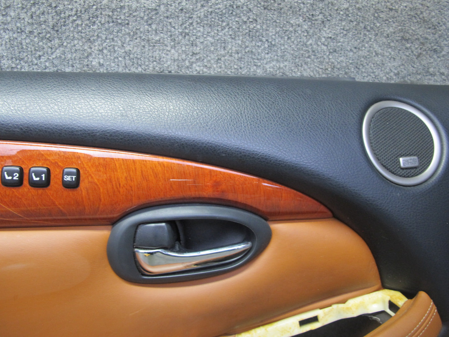 02-10 Lexus SC430 UZZ40L Left Door Interior Trim Cover Panel Black Saddle OEM