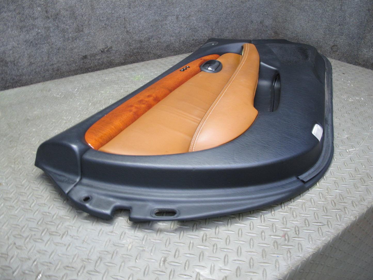 02-10 Lexus SC430 UZZ40L Left Door Interior Trim Cover Panel Black Saddle OEM