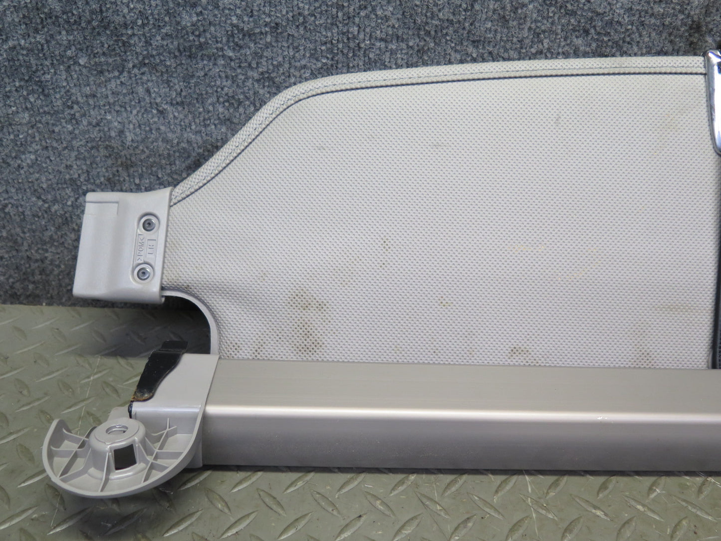 02-10 Lexus Z40 SC430 Rear Trunk Tonneau Cargo Luggage Roll UP Curtain Cover OEM