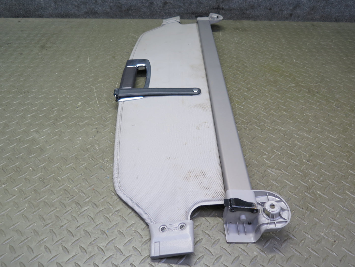 02-10 Lexus Z40 SC430 Rear Trunk Tonneau Cargo Luggage Roll UP Curtain Cover OEM