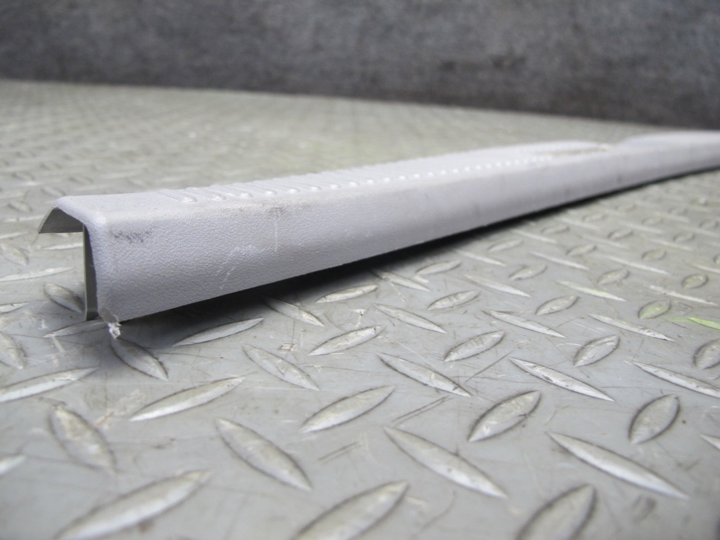 02-10 Lexus SC430 UZZ40L Rear Trunk Floor Finish Sill Scuff Plate Trim Panel OEM