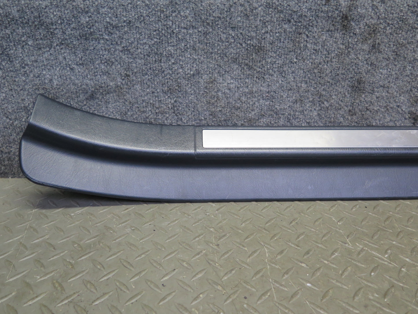 02-05 Lexus SC430 Set of 2 Left & Right Door Step Scuff Sill Plate Trim OEM