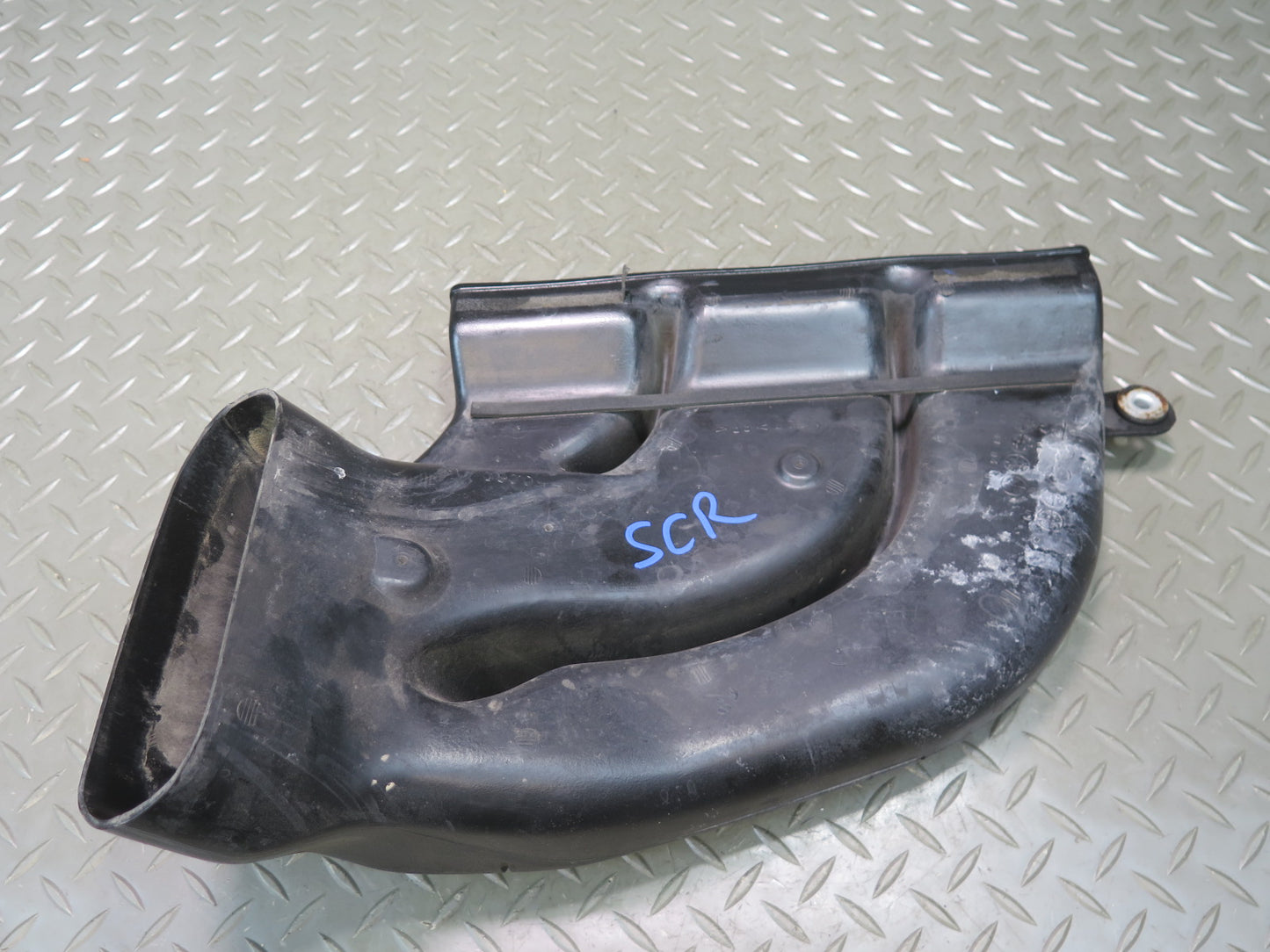 02-10 Lexus UZZ40L SC430 Air Intake Inlet Scoop Duct Tube 17751-50060 OEM