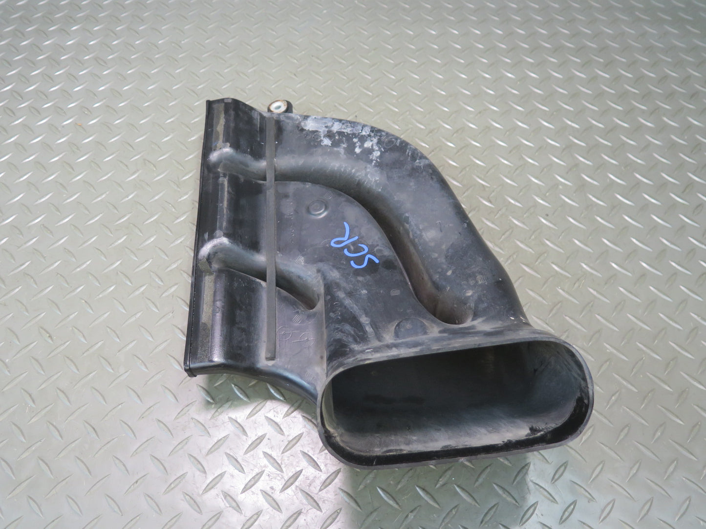 02-10 Lexus UZZ40L SC430 Air Intake Inlet Scoop Duct Tube 17751-50060 OEM