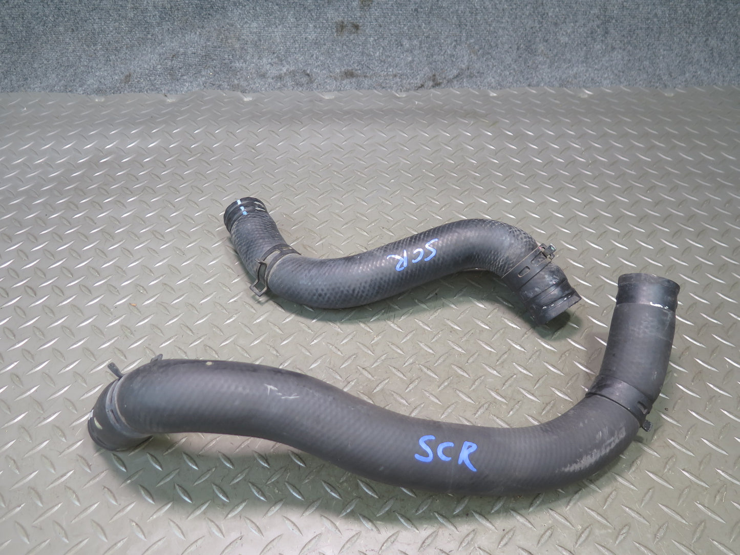 02-10 Lexus UZZ40L SC430 4.3L 3UZFE Set of 2 Engine Radiator Hose Line OEM