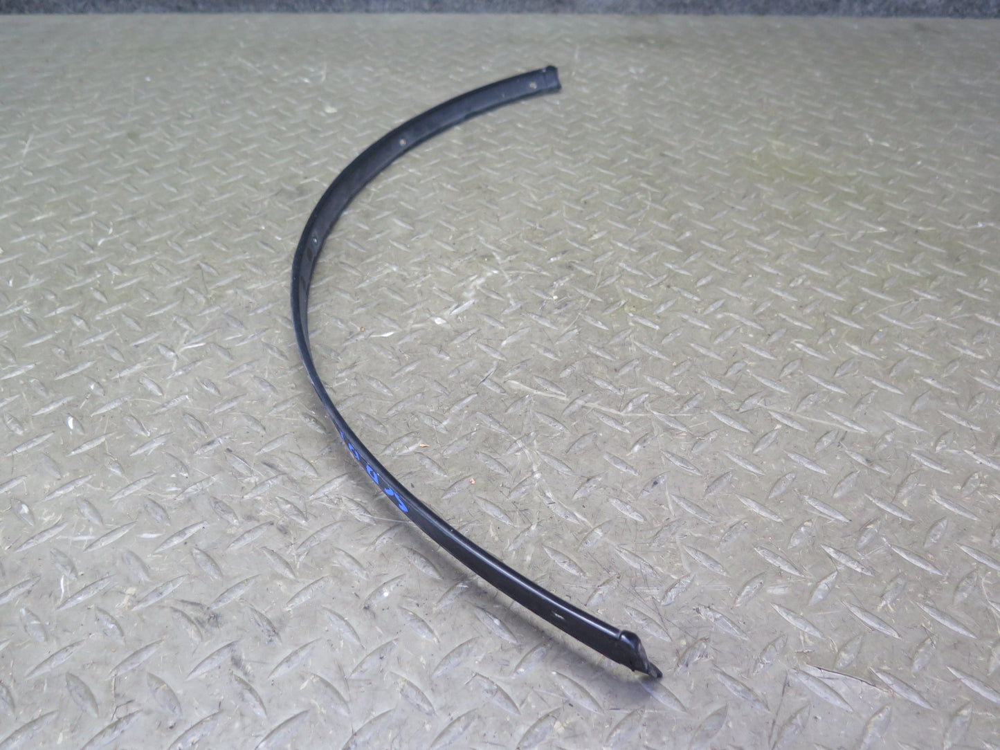 02-10 Lexus SC430 Rear Left Fender Wheel Arch Molding Trim OEM
