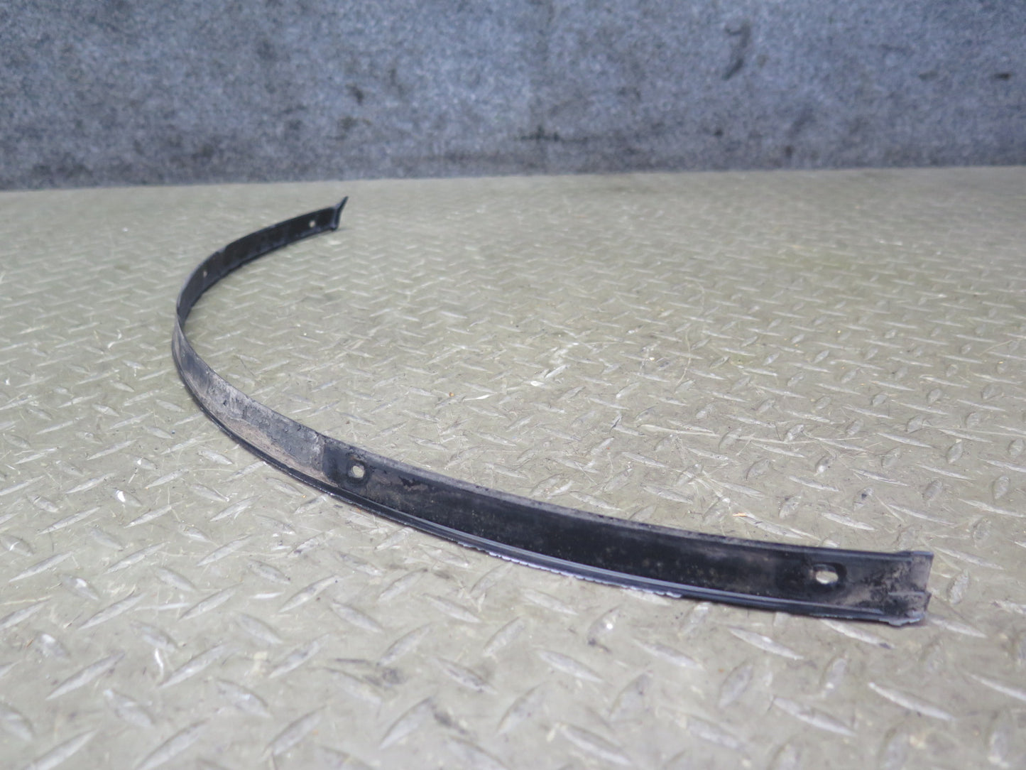 02-10 Lexus SC430 Rear Left Fender Wheel Arch Molding Trim OEM