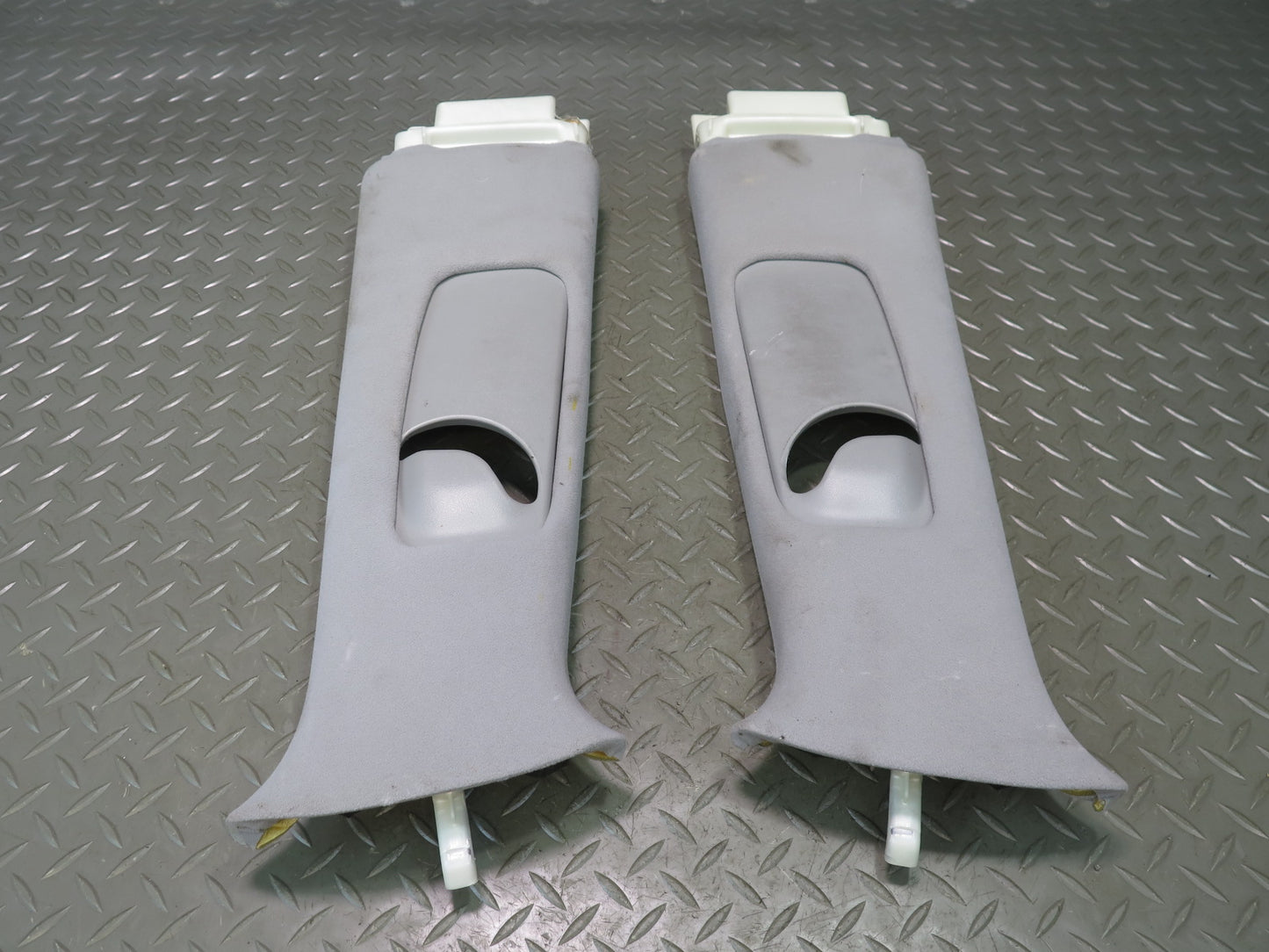 04-06 Lexus UCF30L LS430 Left & Right Upper Center B Pillar Trim Cover Panel OEM
