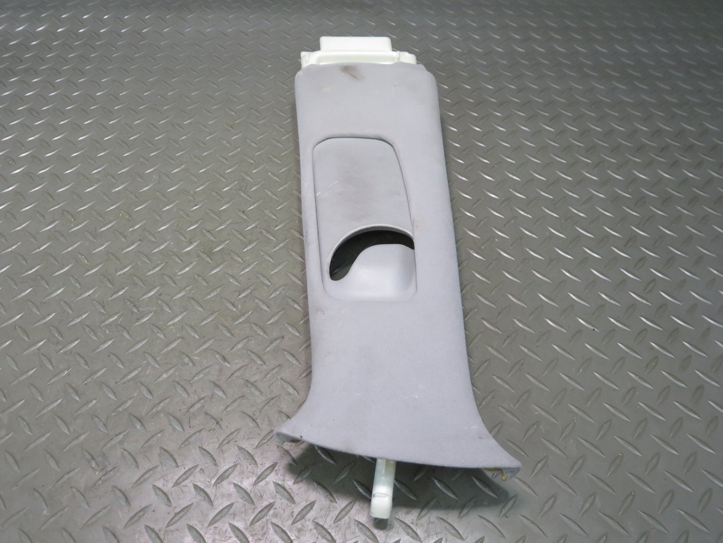 04-06 Lexus UCF30L LS430 Left & Right Upper Center B Pillar Trim Cover Panel OEM
