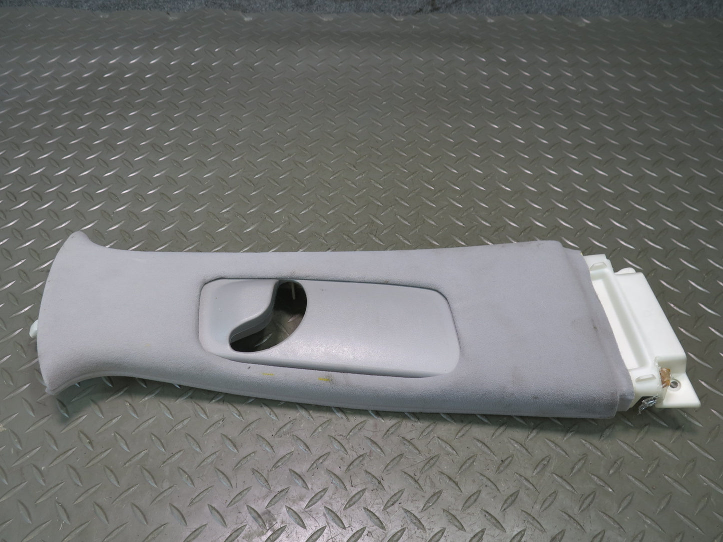04-06 Lexus UCF30L LS430 Left & Right Upper Center B Pillar Trim Cover Panel OEM