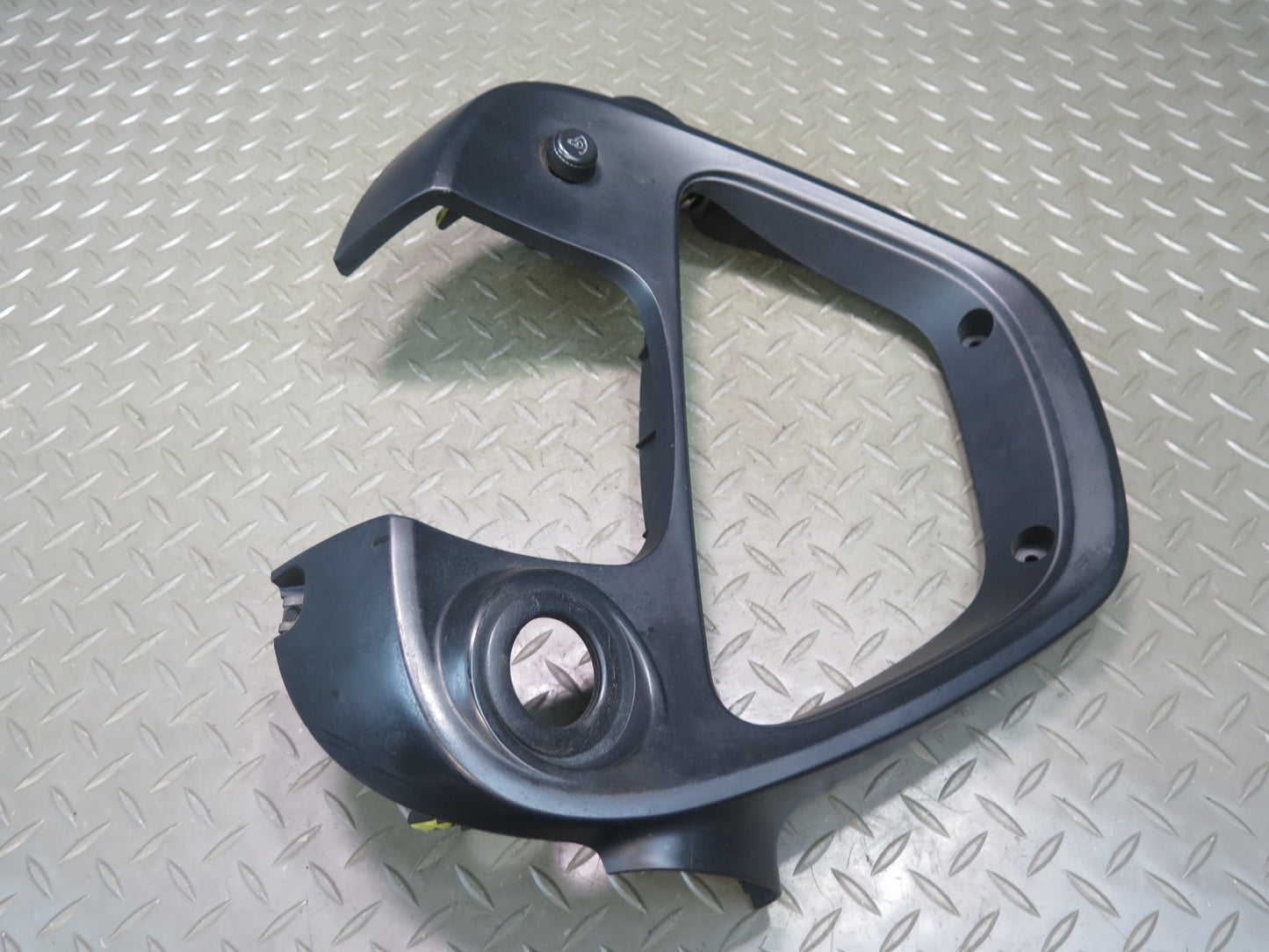 01-05 Lexus JCE10L IS300 Instrument Cluster Speedometer Trim Cover Black OEM