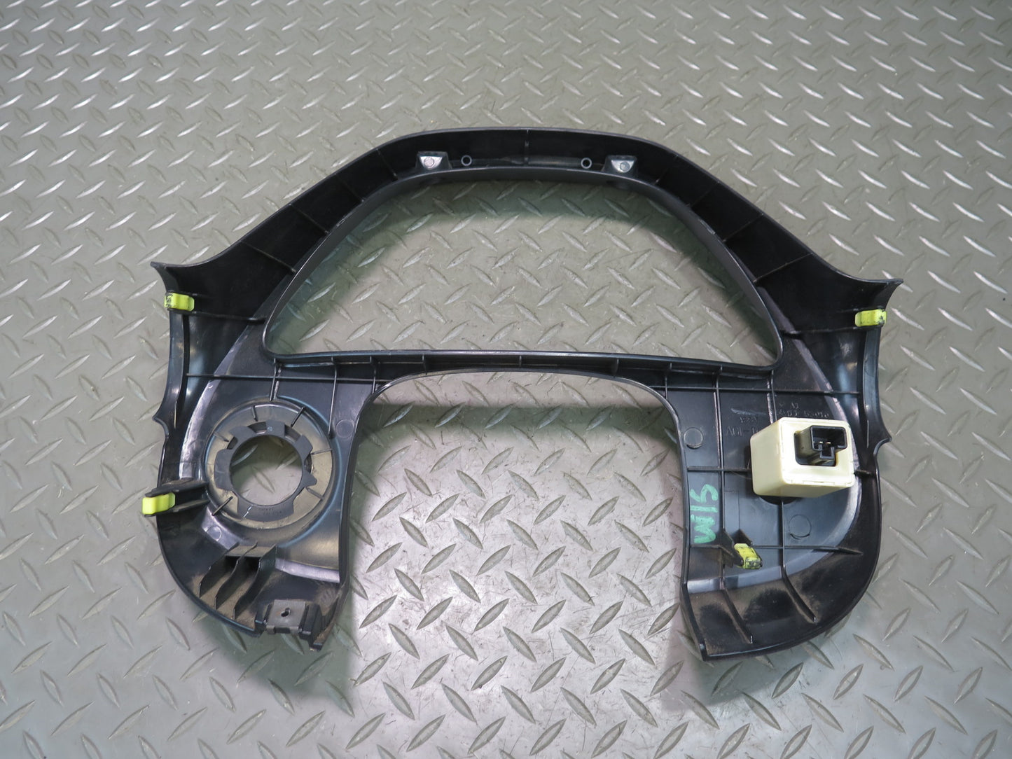 01-05 Lexus JCE10L IS300 Instrument Cluster Speedometer Trim Cover Black OEM