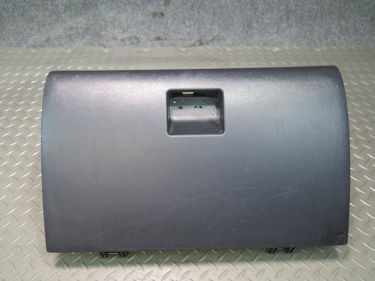 01-05 Lexus JCE10L IS300 Dash Glove Box Compartment Storage OEM