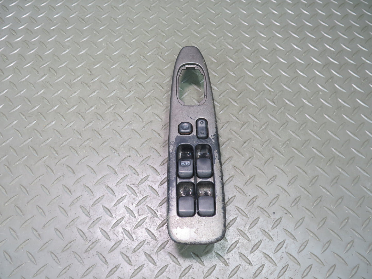 01-05 Lexus JCE10L IS300 Set of 4 Front & Rear Door Window Mirror Switch OEM