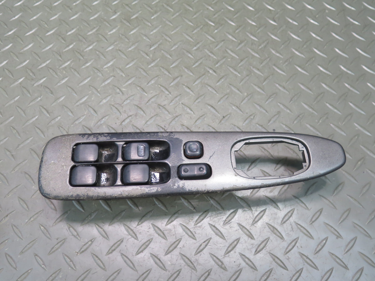 01-05 Lexus JCE10L IS300 Set of 4 Front & Rear Door Window Mirror Switch OEM