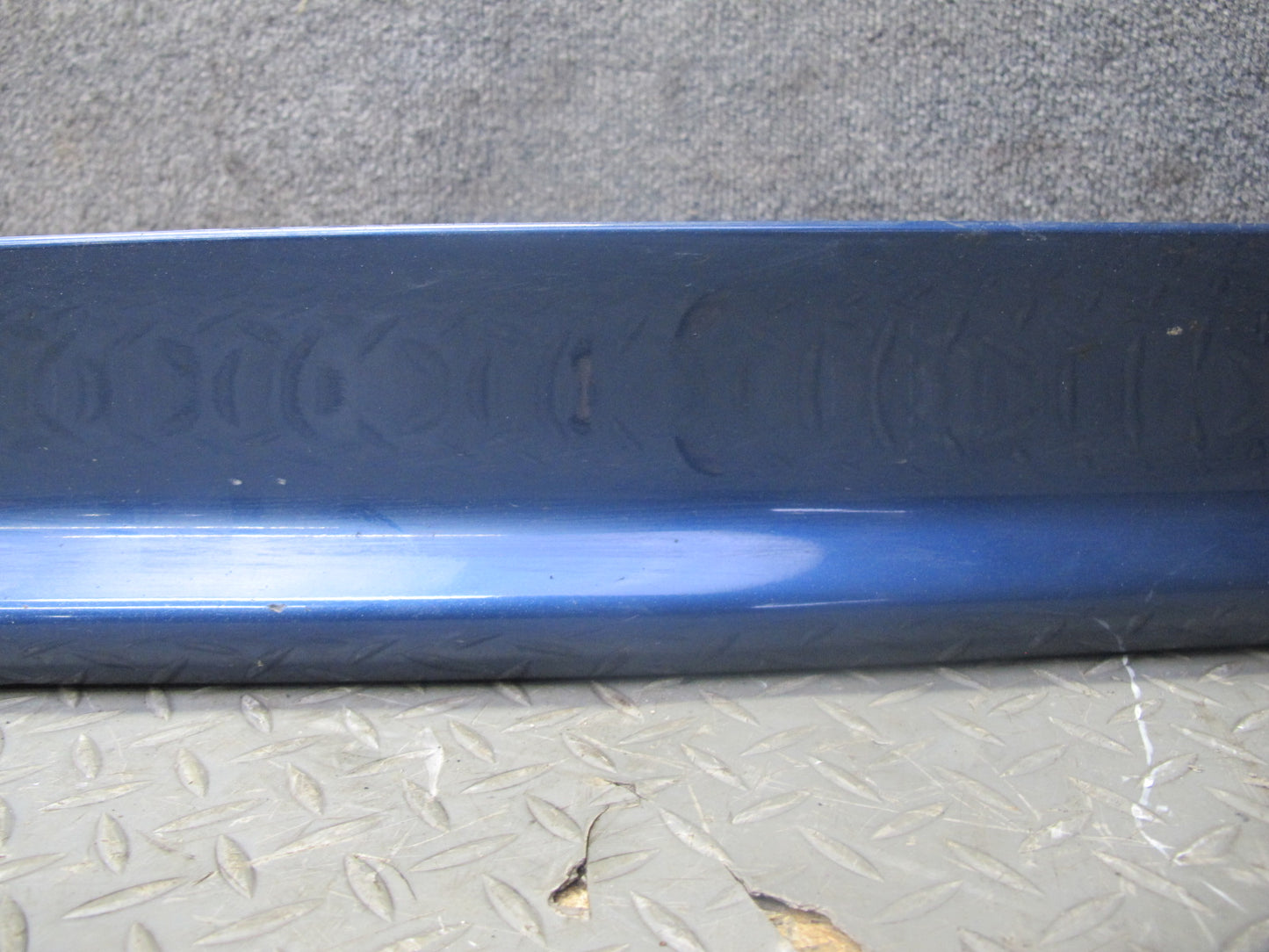 01-06 BMW E46 330Ci Coupe Convertible Right Side Skirt Rocker Panel Molding OEM