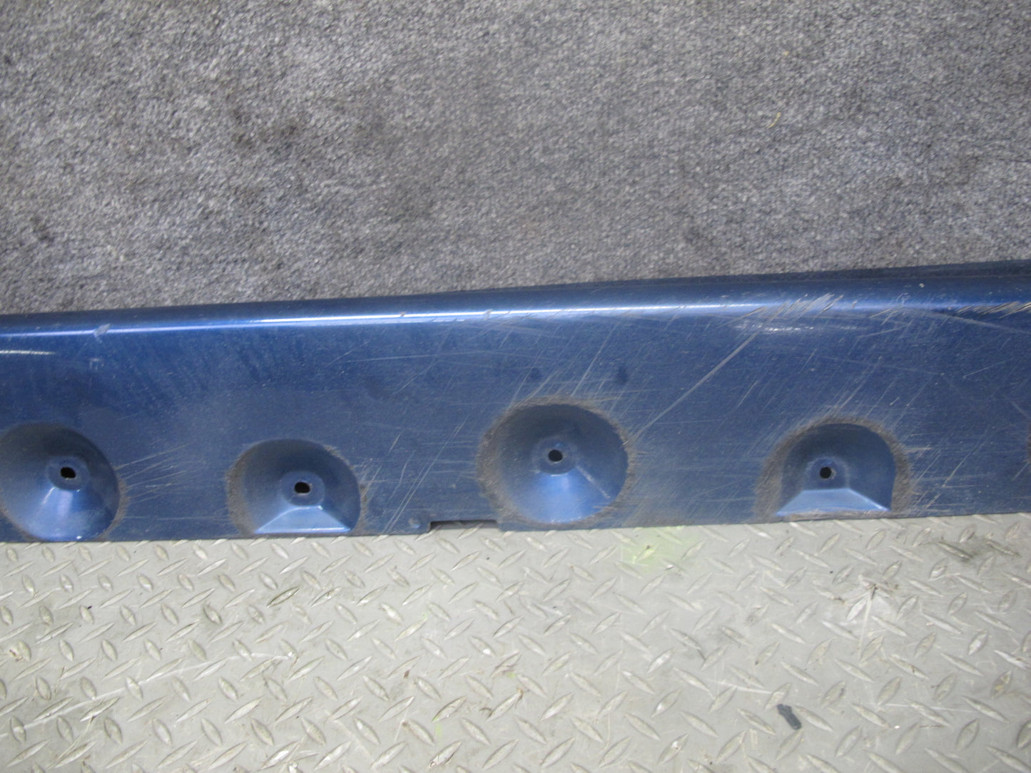 01-06 BMW E46 330Ci Coupe Convertible Right Side Skirt Rocker Panel Molding OEM