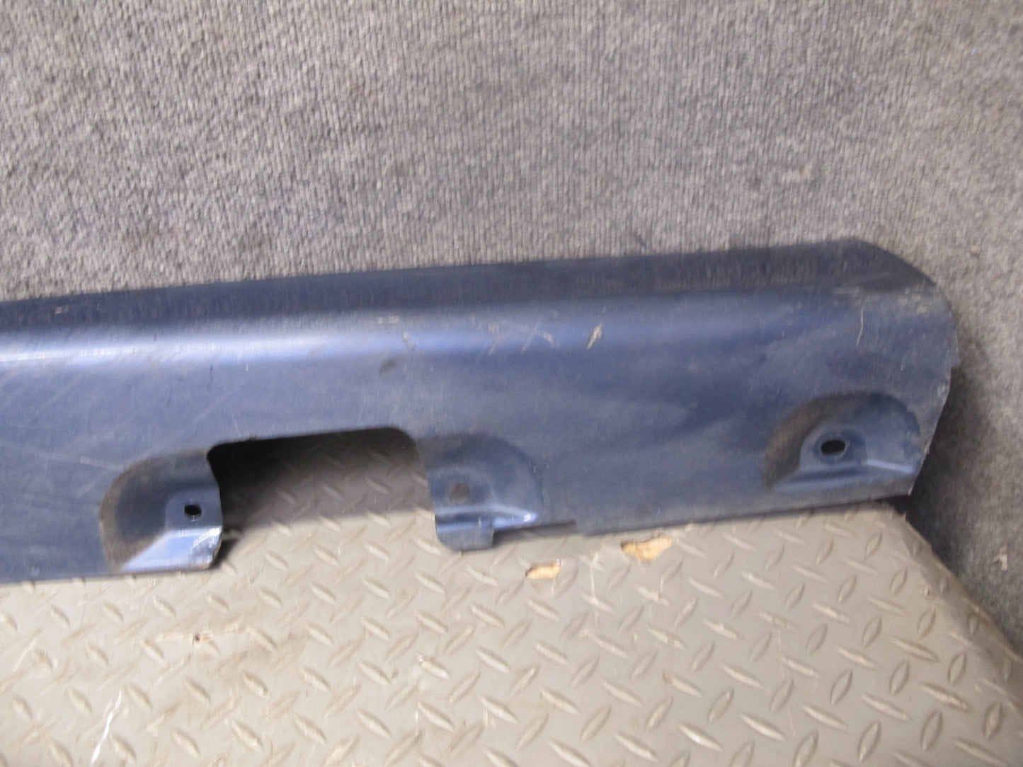 01-06 BMW E46 330Ci Coupe Convertible Right Side Skirt Rocker Panel Molding OEM