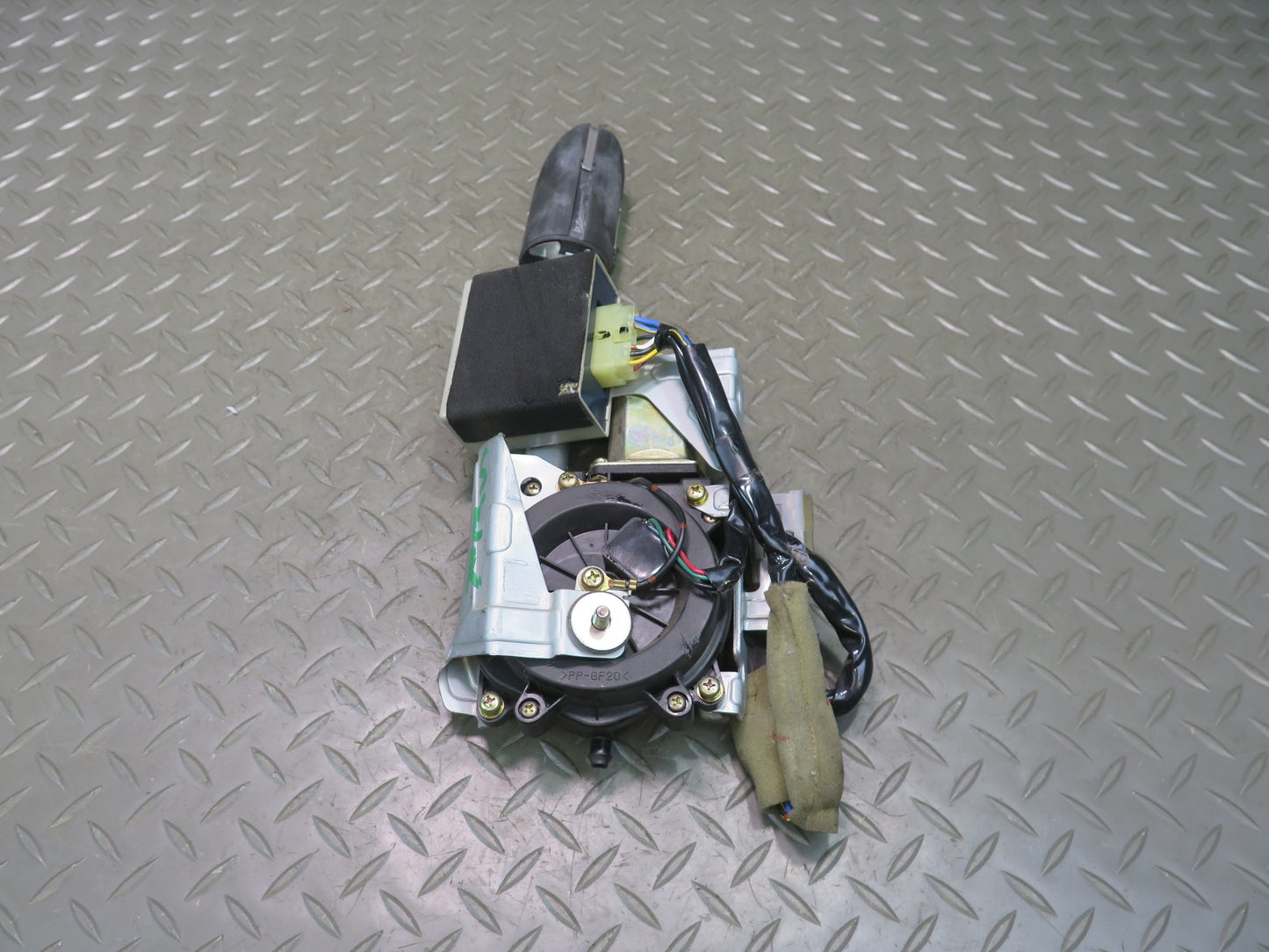 02-08 Lexus Z40 SC430 Exterior Power Radio Antenna Assembly 86309-24041 OEM