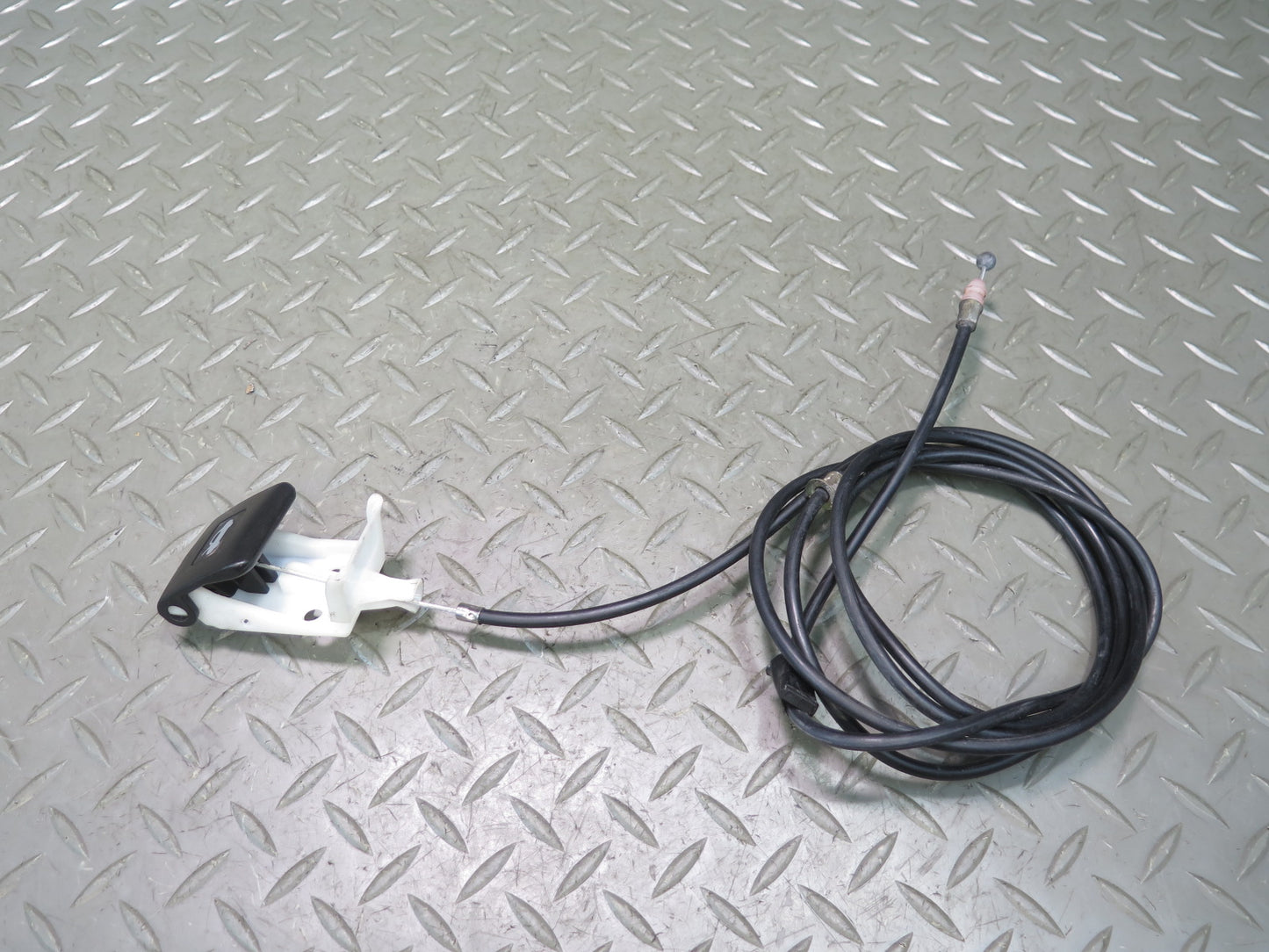 02-10 Lexus UZZ40L SC430 Hood Open Release Handle w Cable OEM