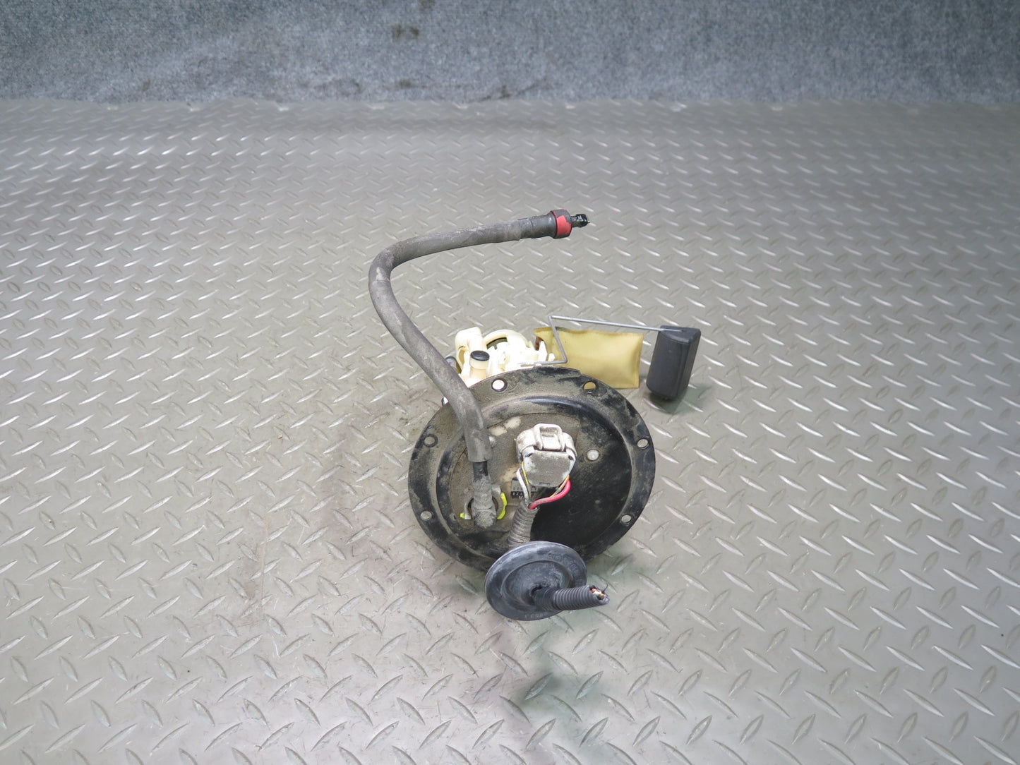 02-05 Lexus Z40 SC430 Fuel Pump Level Sensor Sending Unit Set OEM
