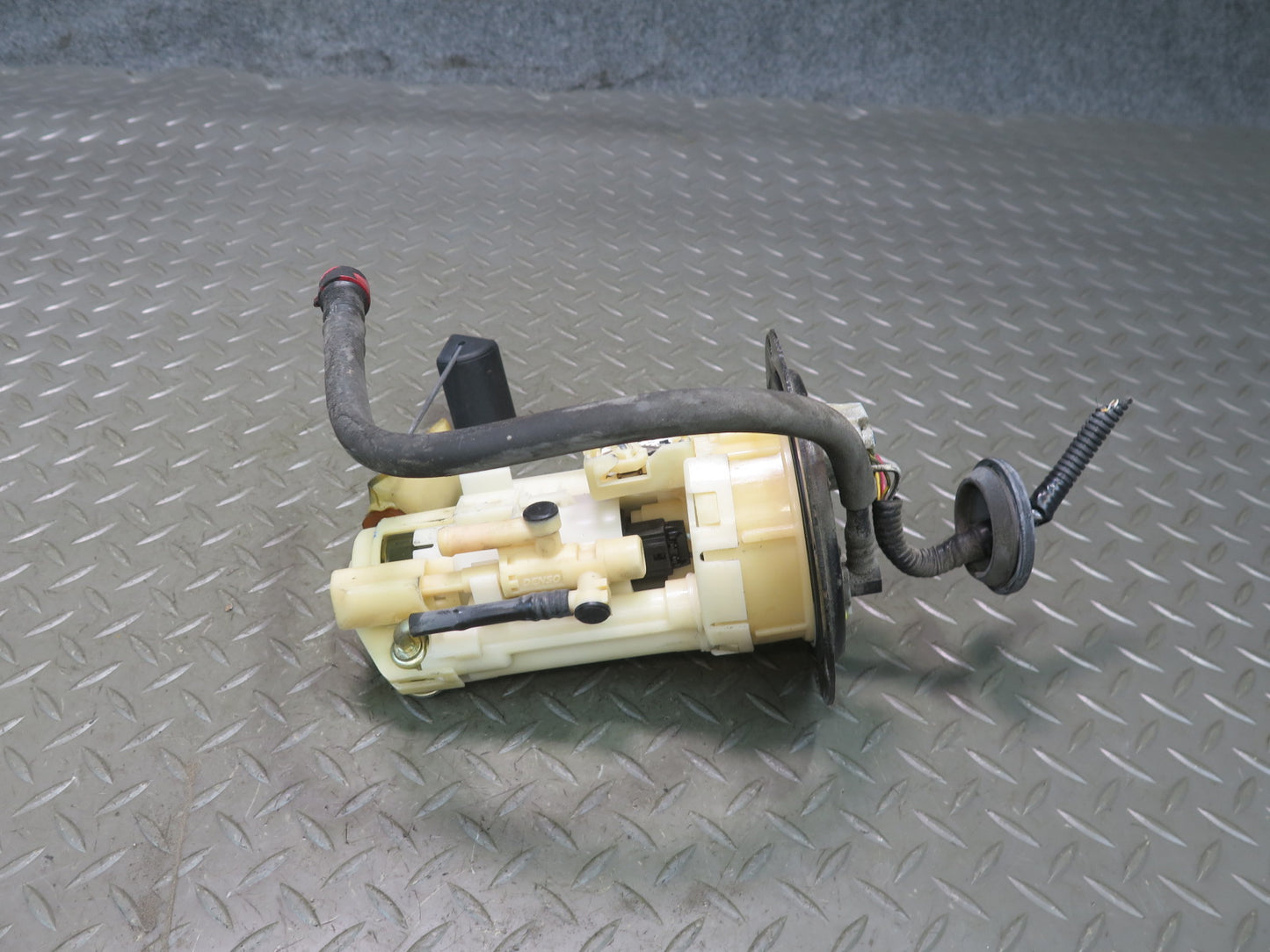 02-05 Lexus Z40 SC430 Fuel Pump Level Sensor Sending Unit Set OEM