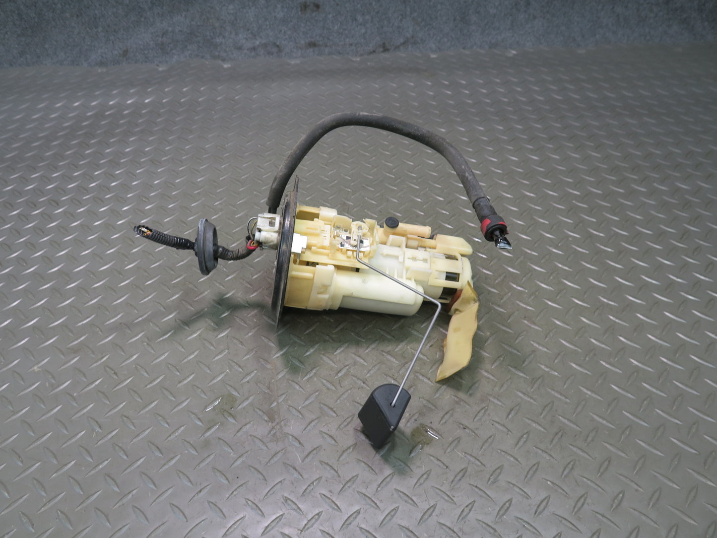 02-05 Lexus Z40 SC430 Fuel Pump Level Sensor Sending Unit Set OEM