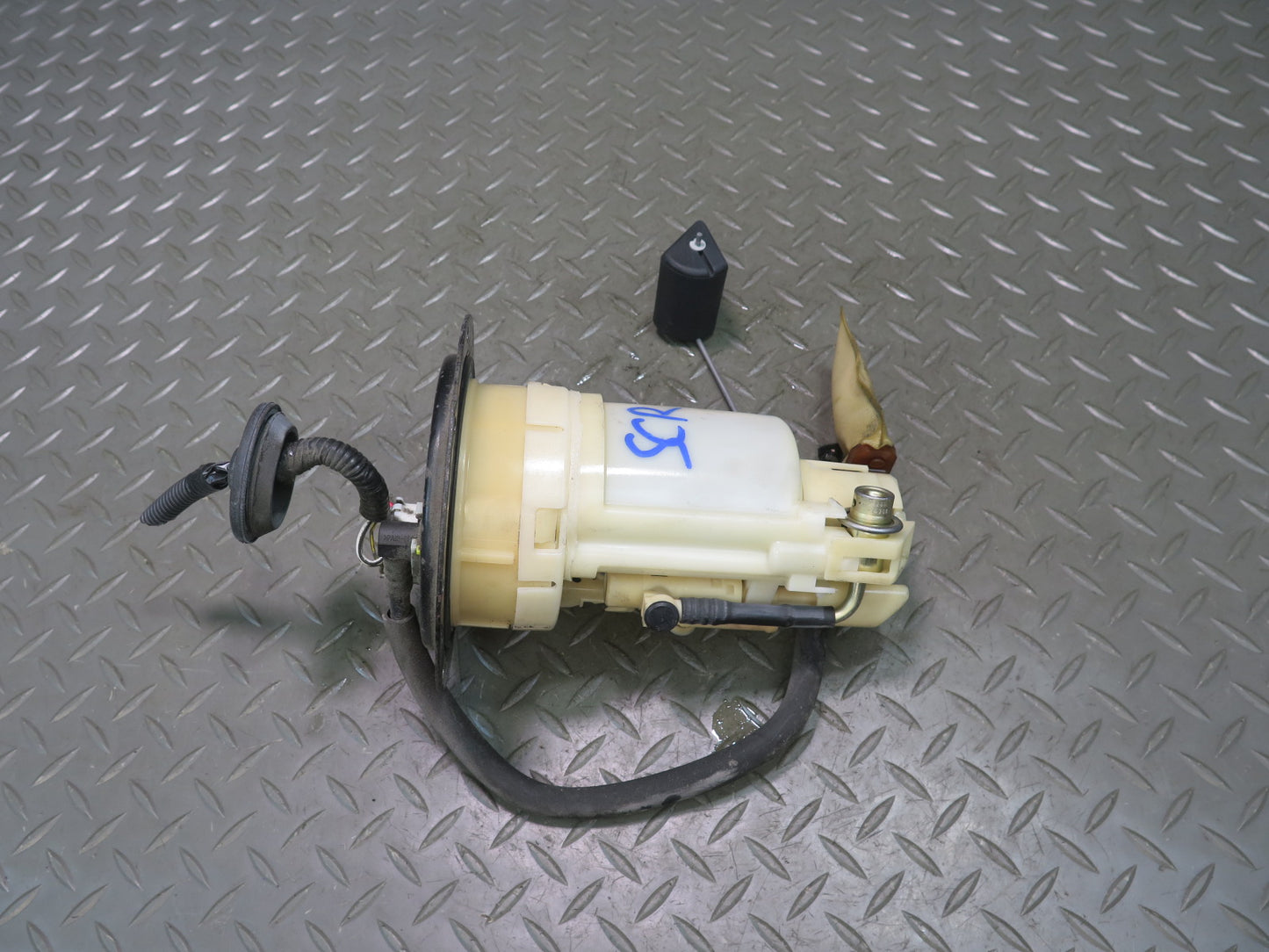 02-05 Lexus Z40 SC430 Fuel Pump Level Sensor Sending Unit Set OEM