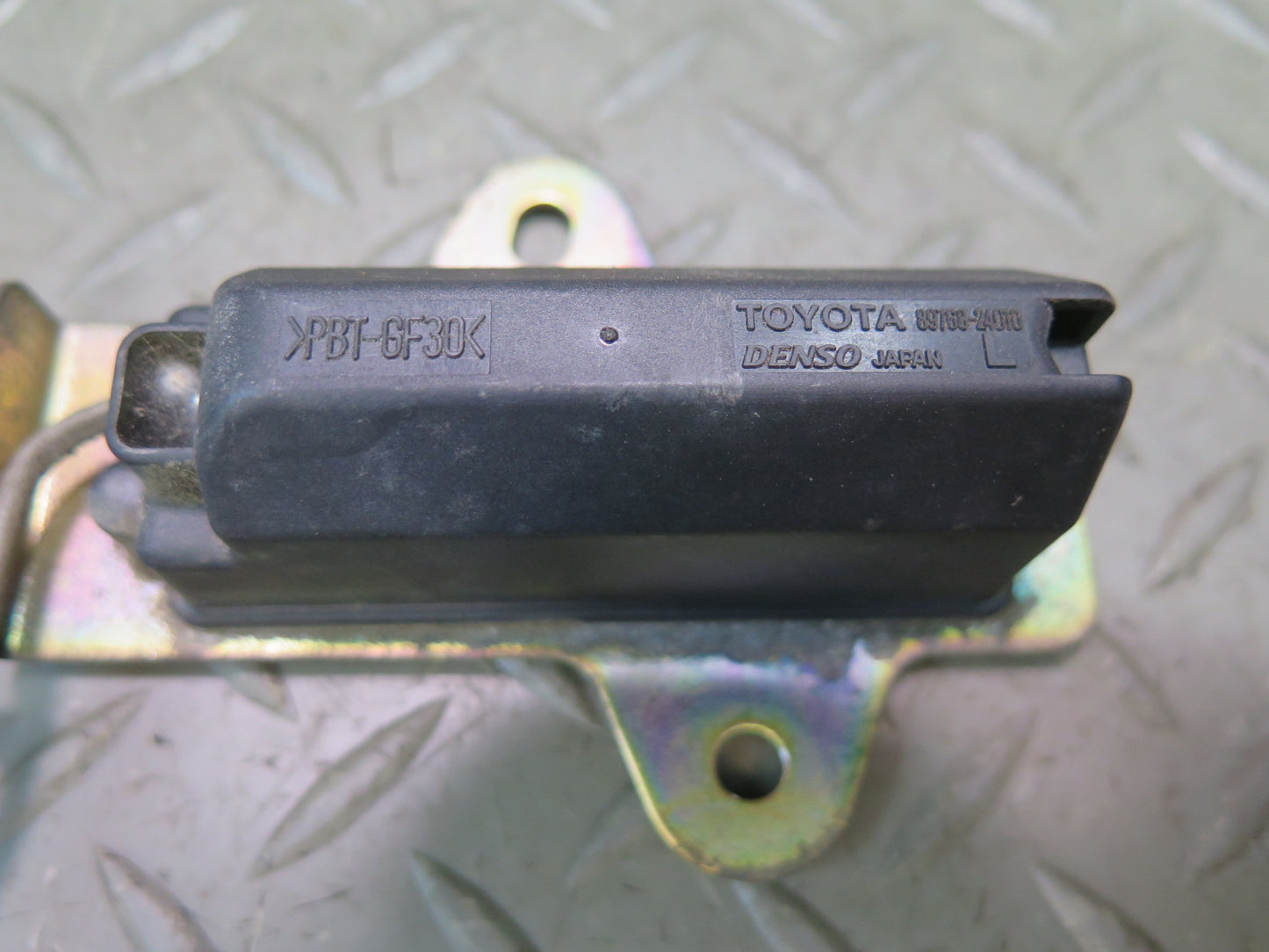 02-10 Lexus SC430 Set of 4 Front & Rear TPMS Tire Pressure Sensor Antenna OEM