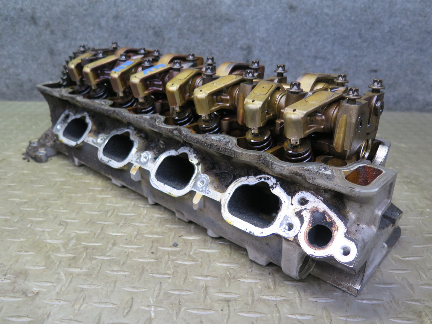 99-02 Mercedes R129 SL500 5.0L 113.961 Engine Right Cylinder Head w Camshaft OEM