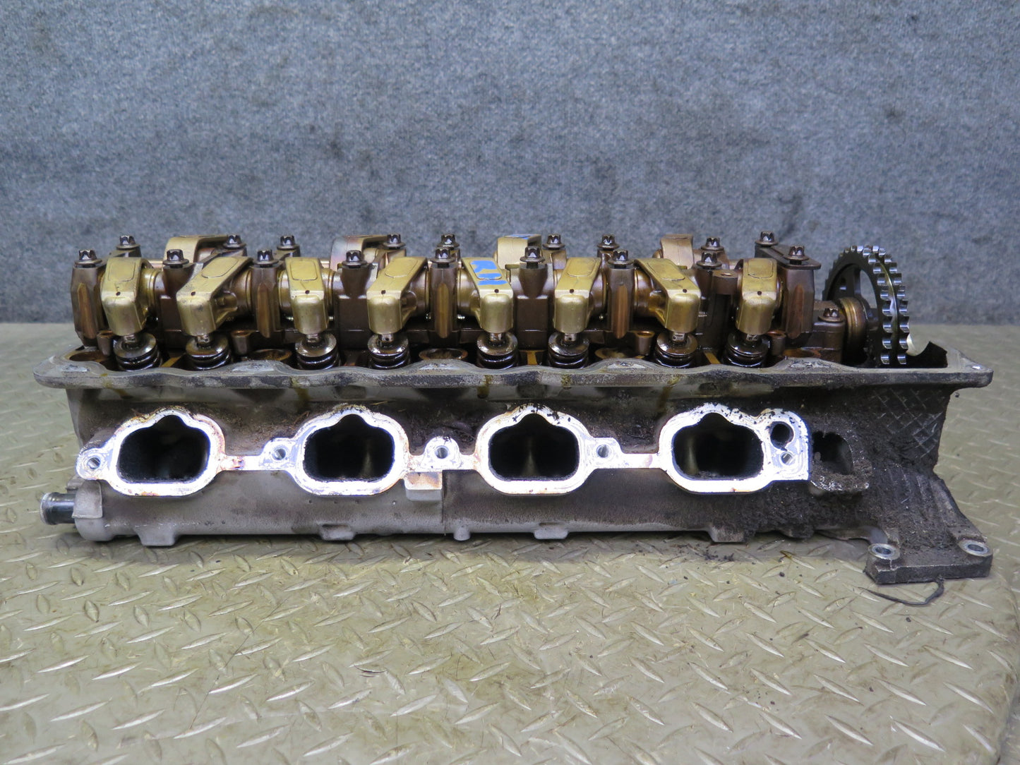 99-02 Mercedes R129 SL500 5.0L 113.961 Engine Left Cylinder Head w Camshaft OEM