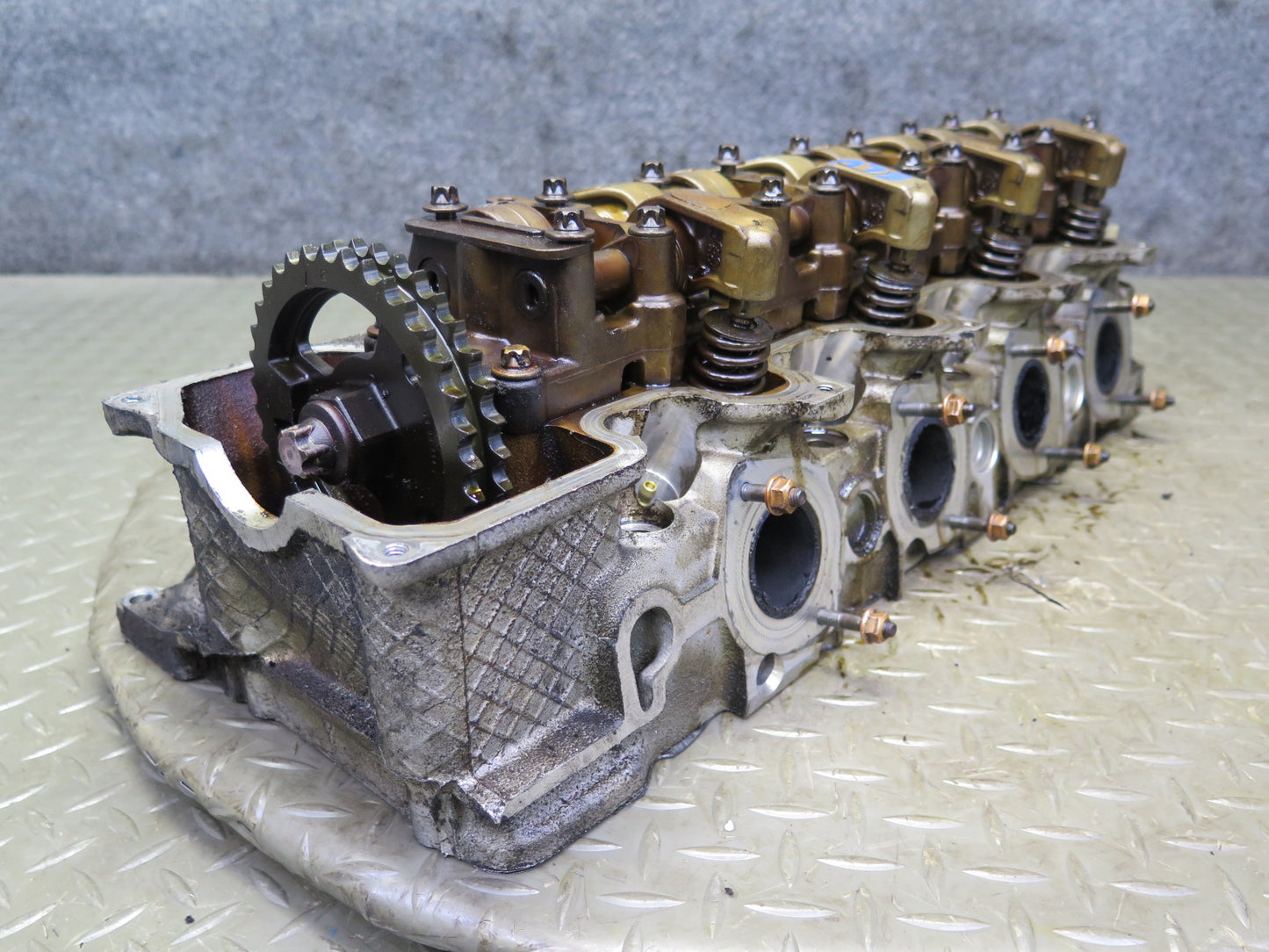 99-02 Mercedes R129 SL500 5.0L 113.961 Engine Left Cylinder Head w Camshaft OEM
