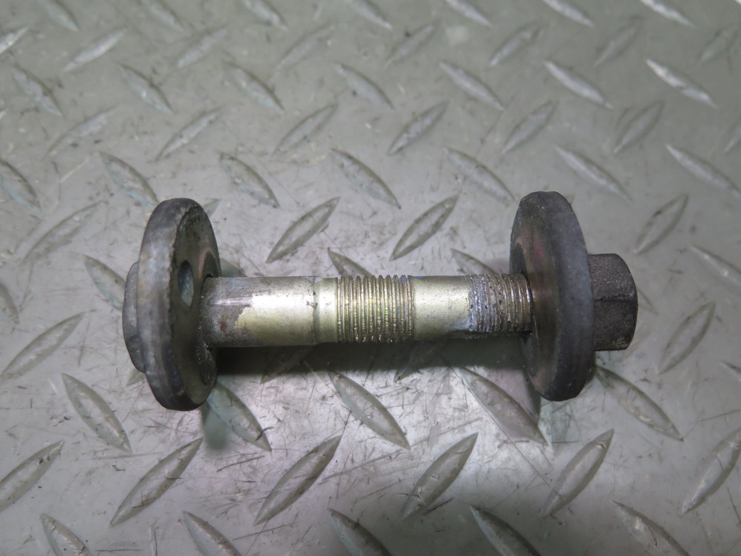 02-10 Lexus Z40 SC430 Set of 2 Front Suspension Eccentric Camber Bolts OEM