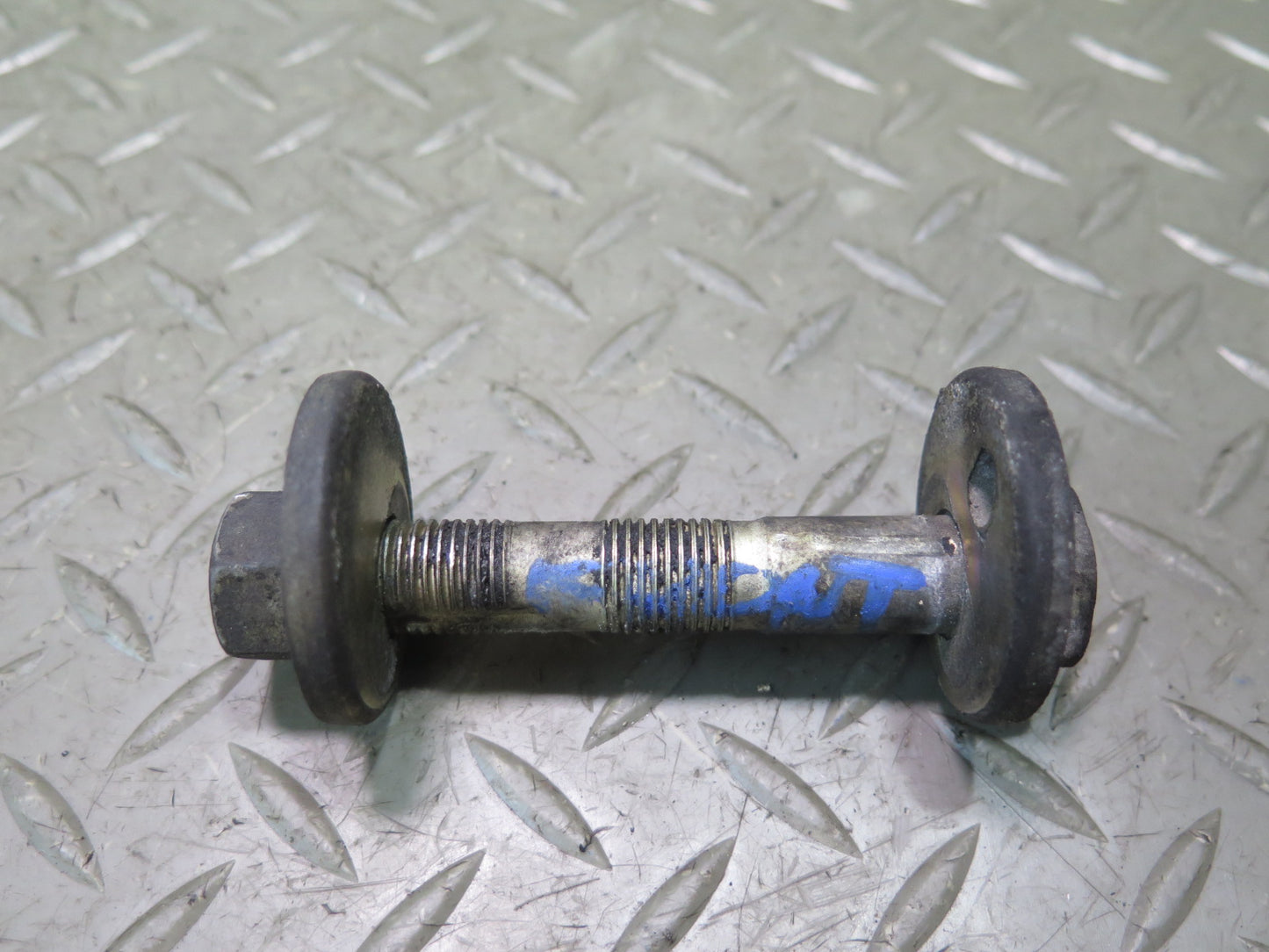 02-10 Lexus Z40 SC430 Set of 2 Front Suspension Eccentric Camber Bolts OEM