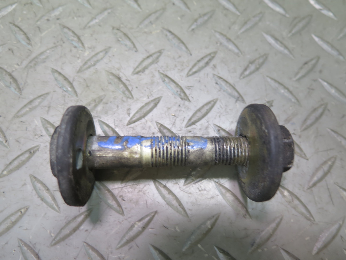 02-10 Lexus Z40 SC430 Set of 2 Front Suspension Eccentric Camber Bolts OEM