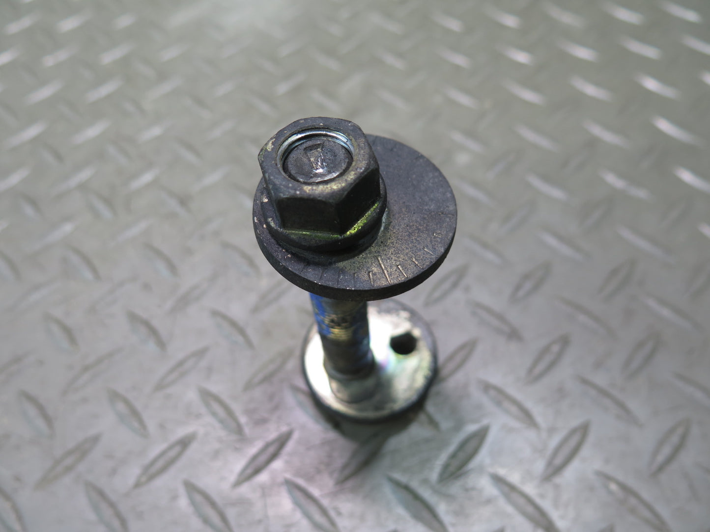 02-10 Lexus Z40 SC430 Set of 2 Front Suspension Eccentric Camber Bolts OEM