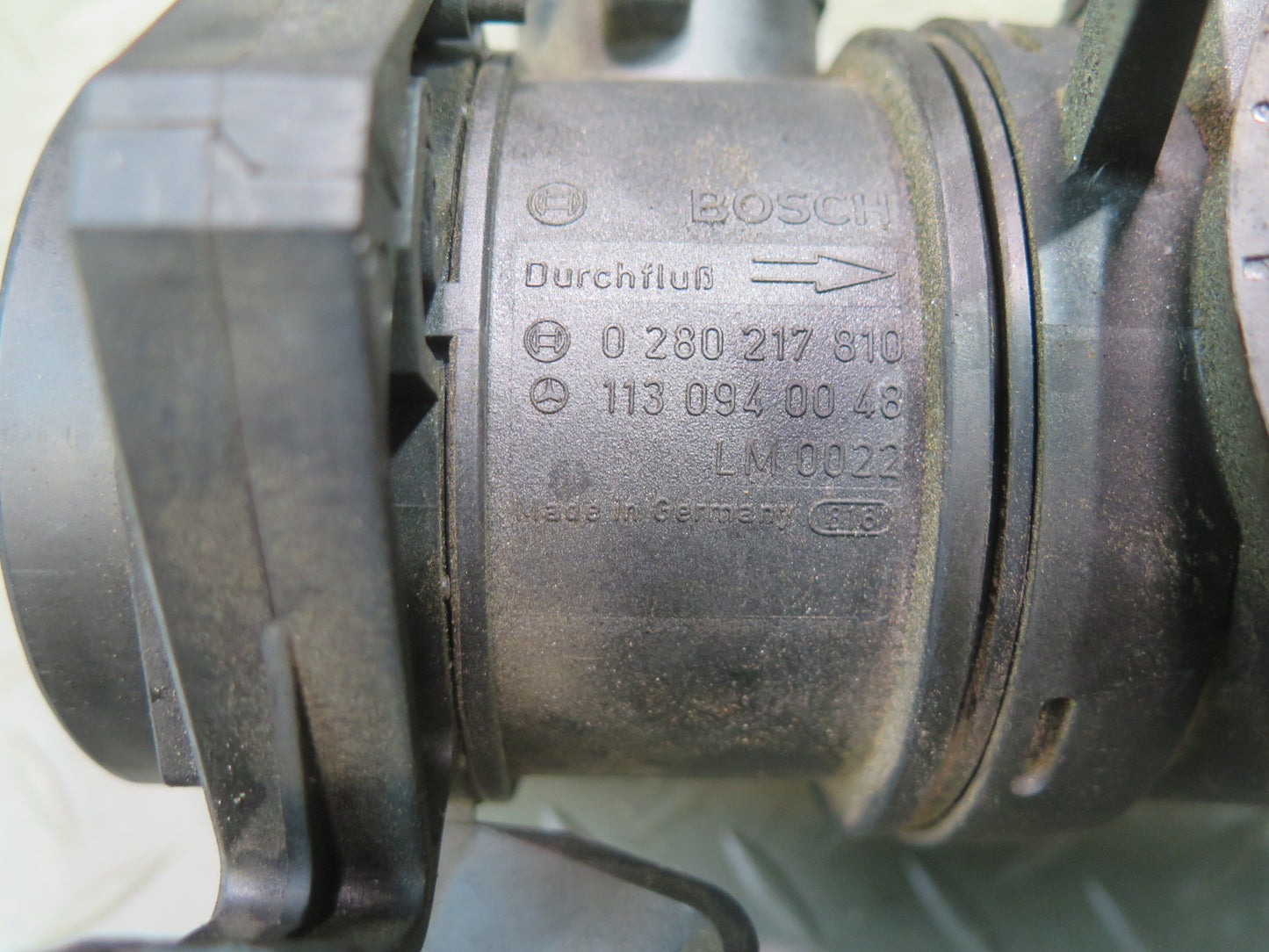 99-02 Mercedes R129 SL500 Mass Air Flow Meter MAF Sensor w Intake Pipe OEM